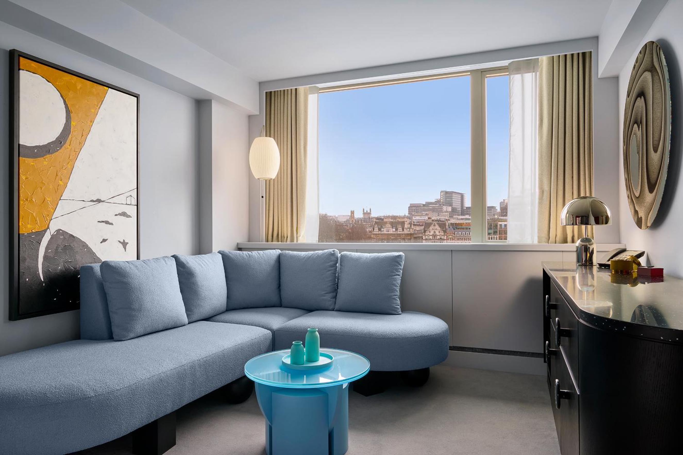 River View Studio Suite