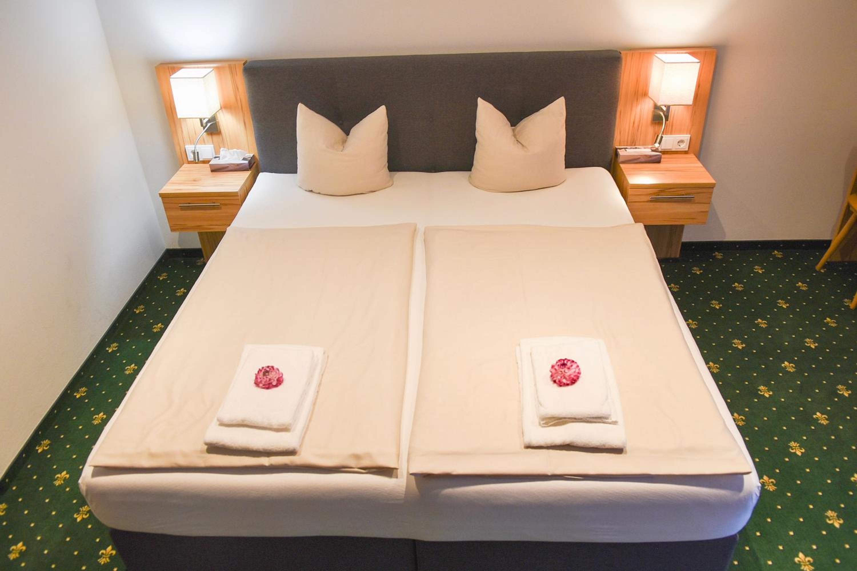 Standard Double Room with Balcony photo 1