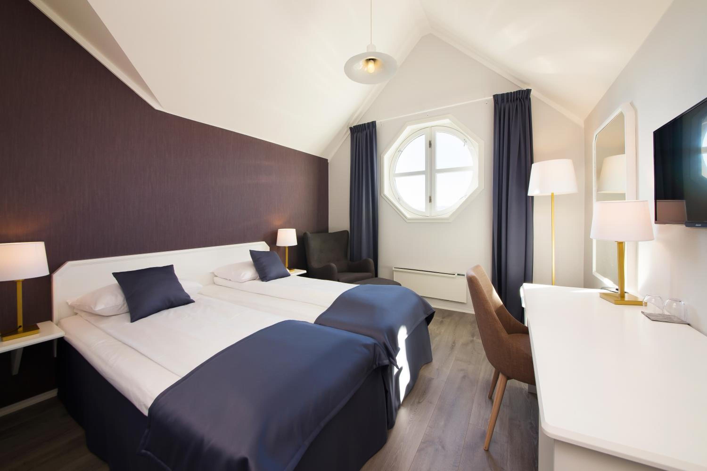 Double Room - Photo 3
