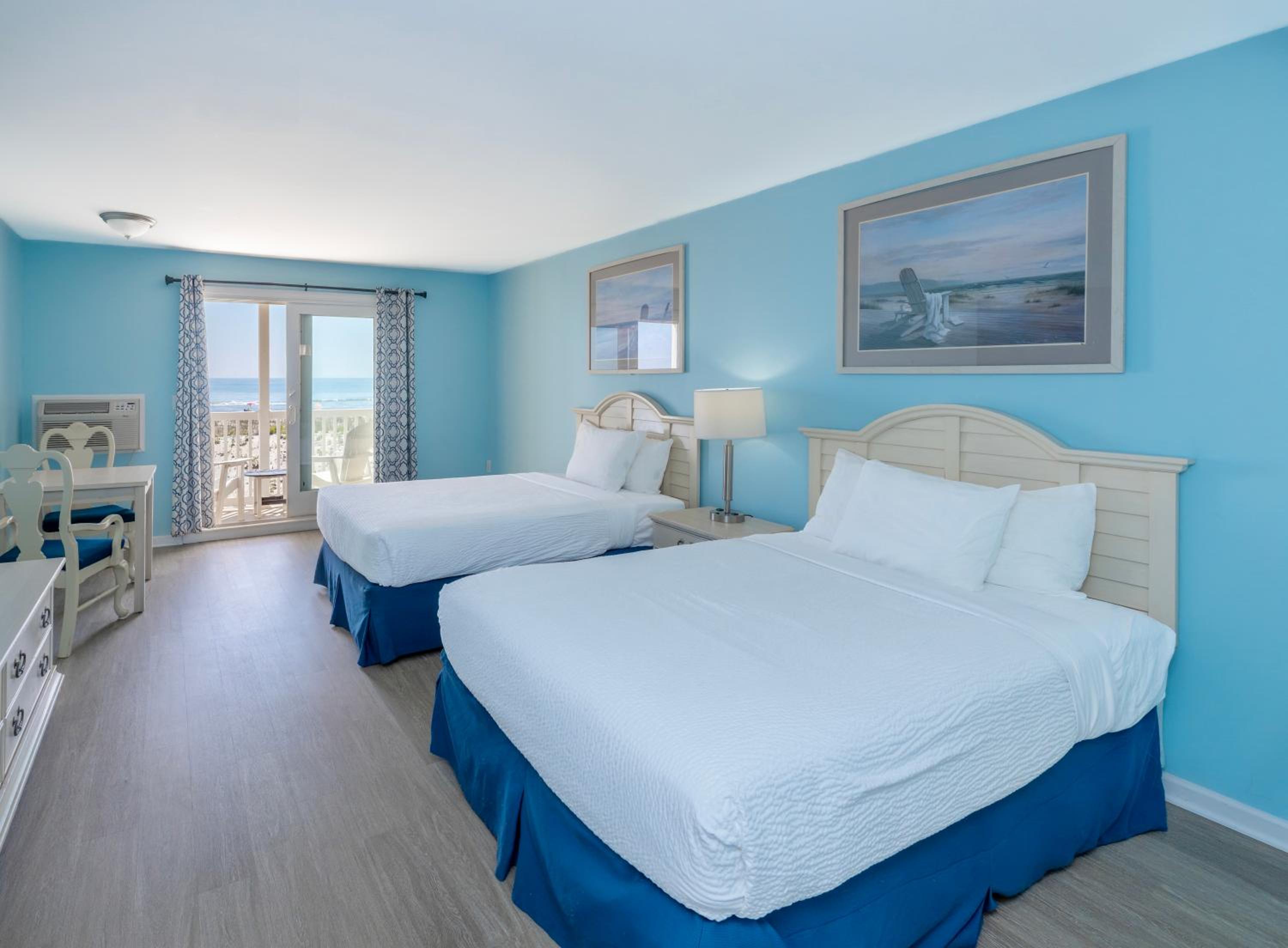 Queen Room with Balcony