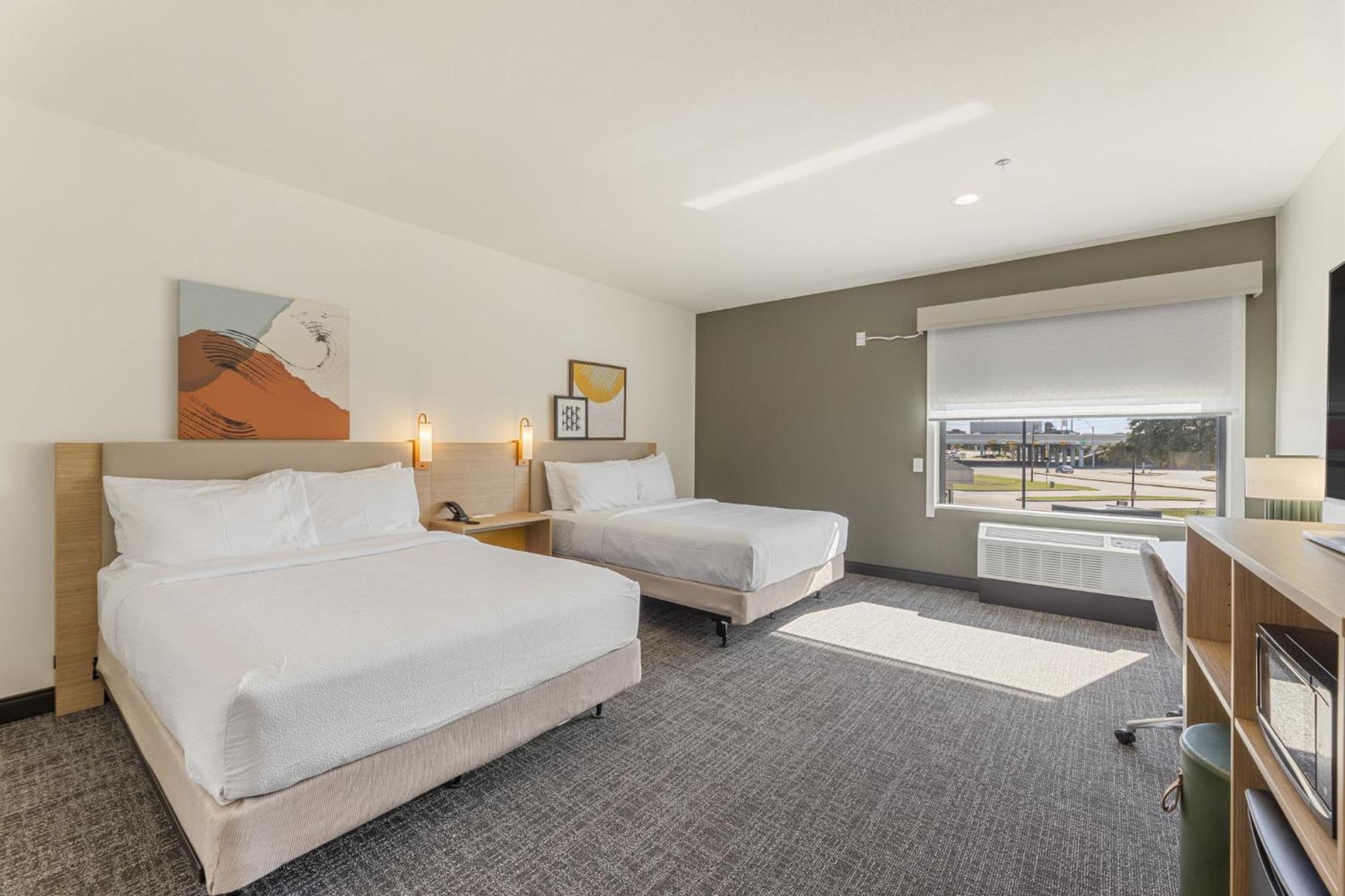 Room with Two Queen Beds and Bath Tub - Mobility and Hearing Accessible photo 1