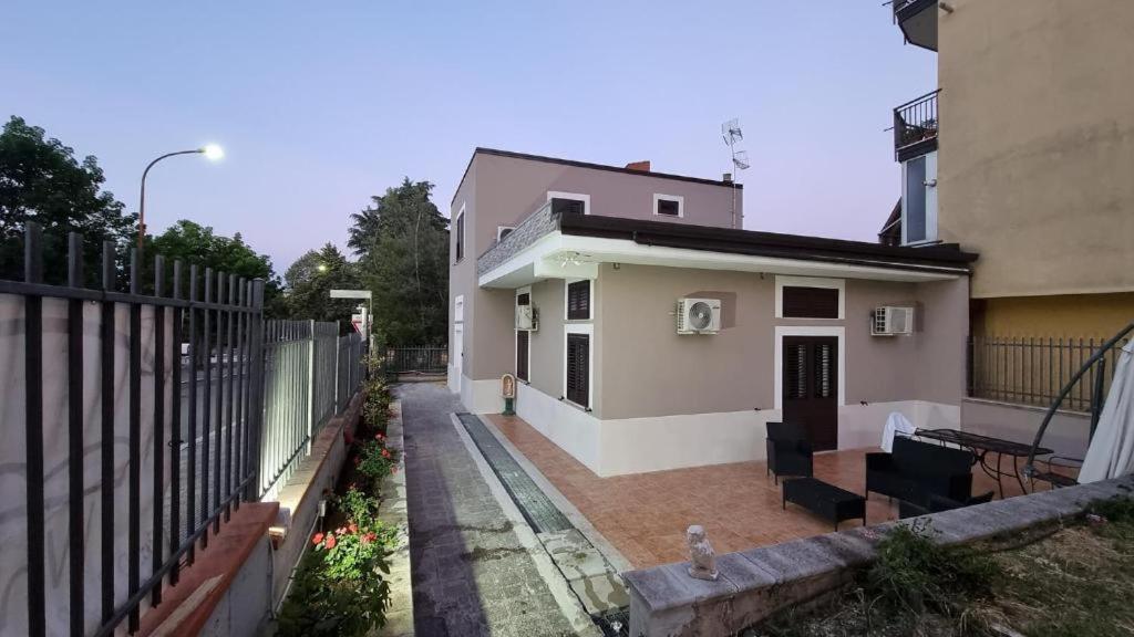 Triple Room with Terrace photo 2