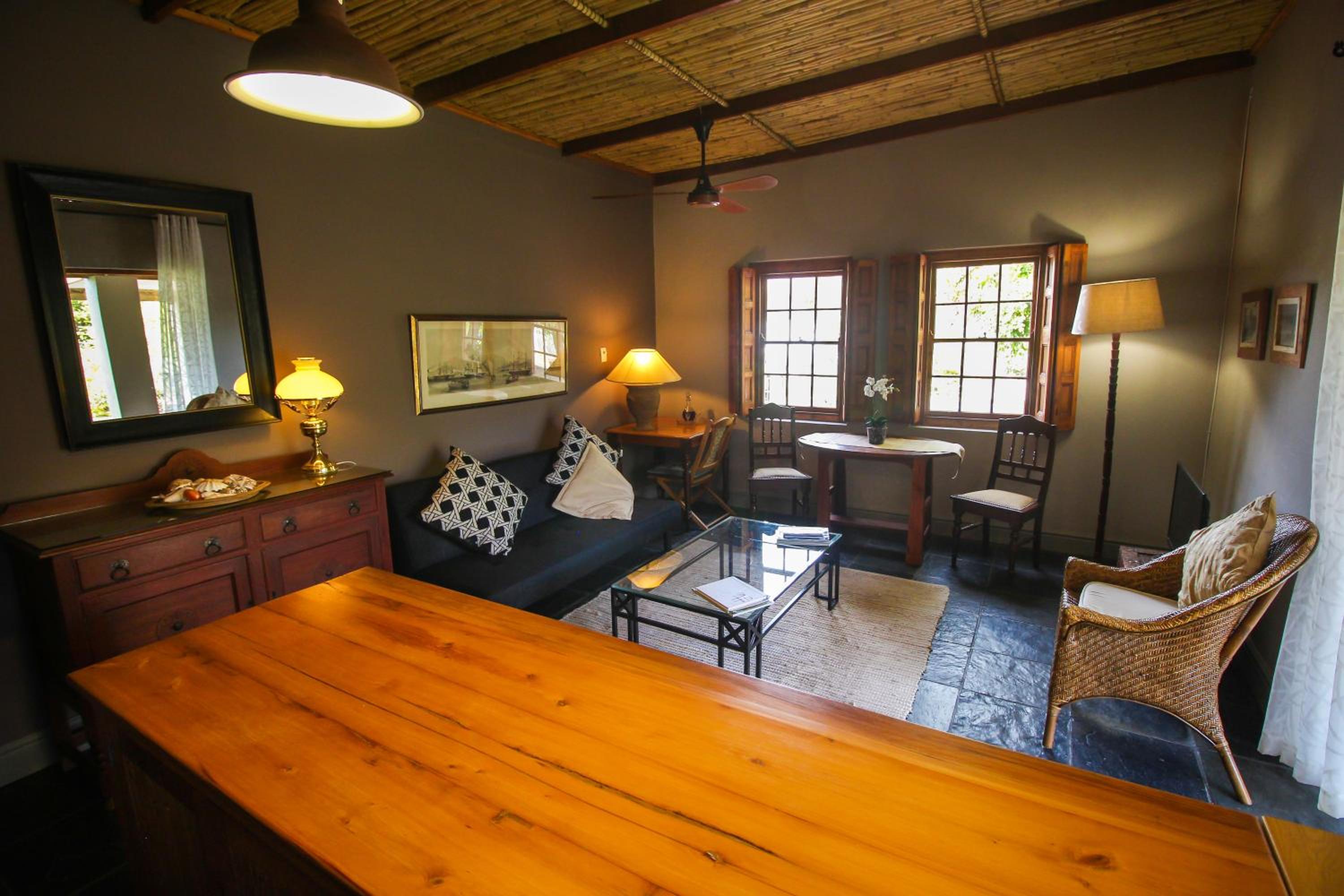 Abigail's Garden Cottage - Self Catering - Photo 18