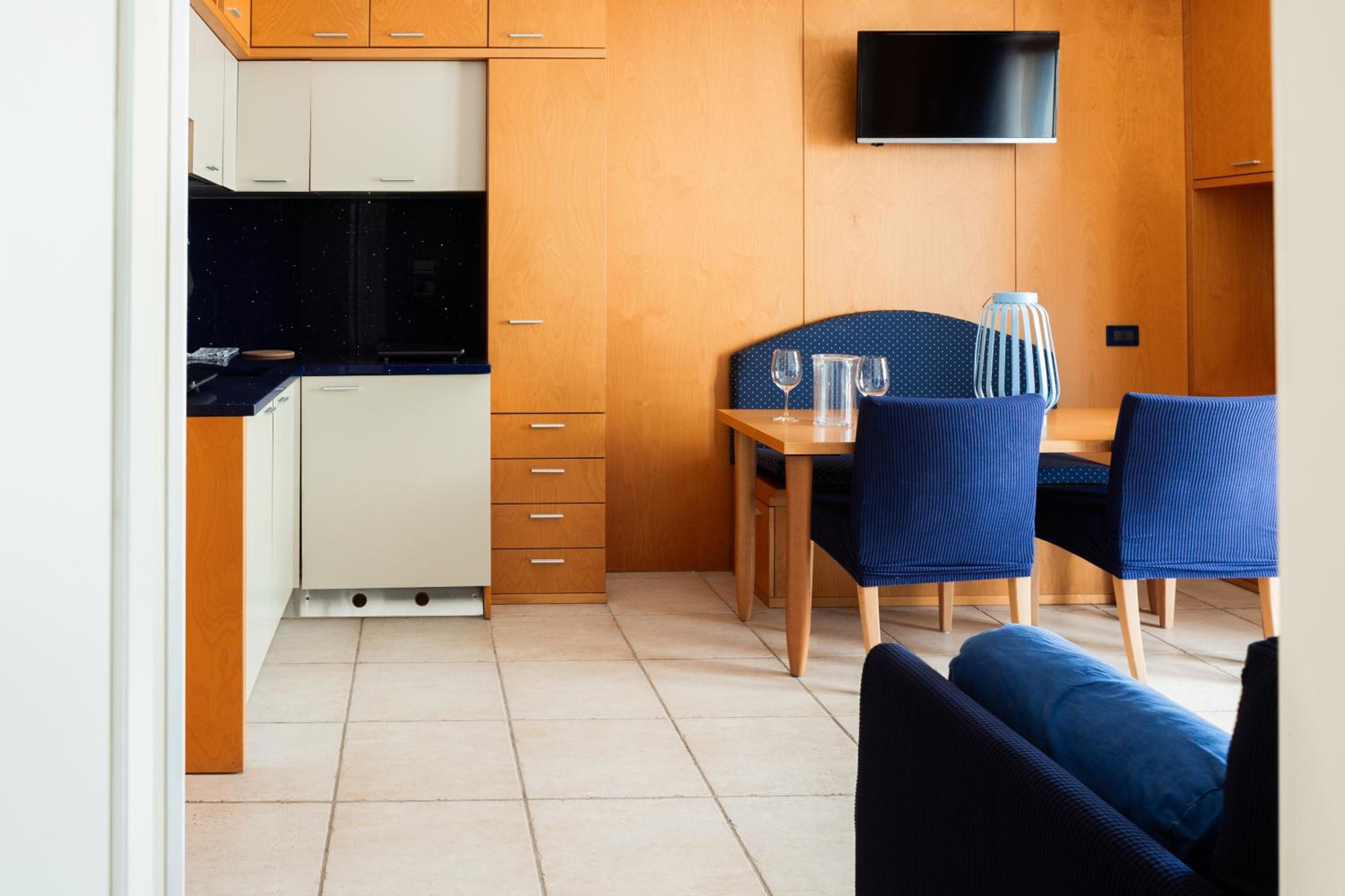 One-Bedroom Standard Apartment