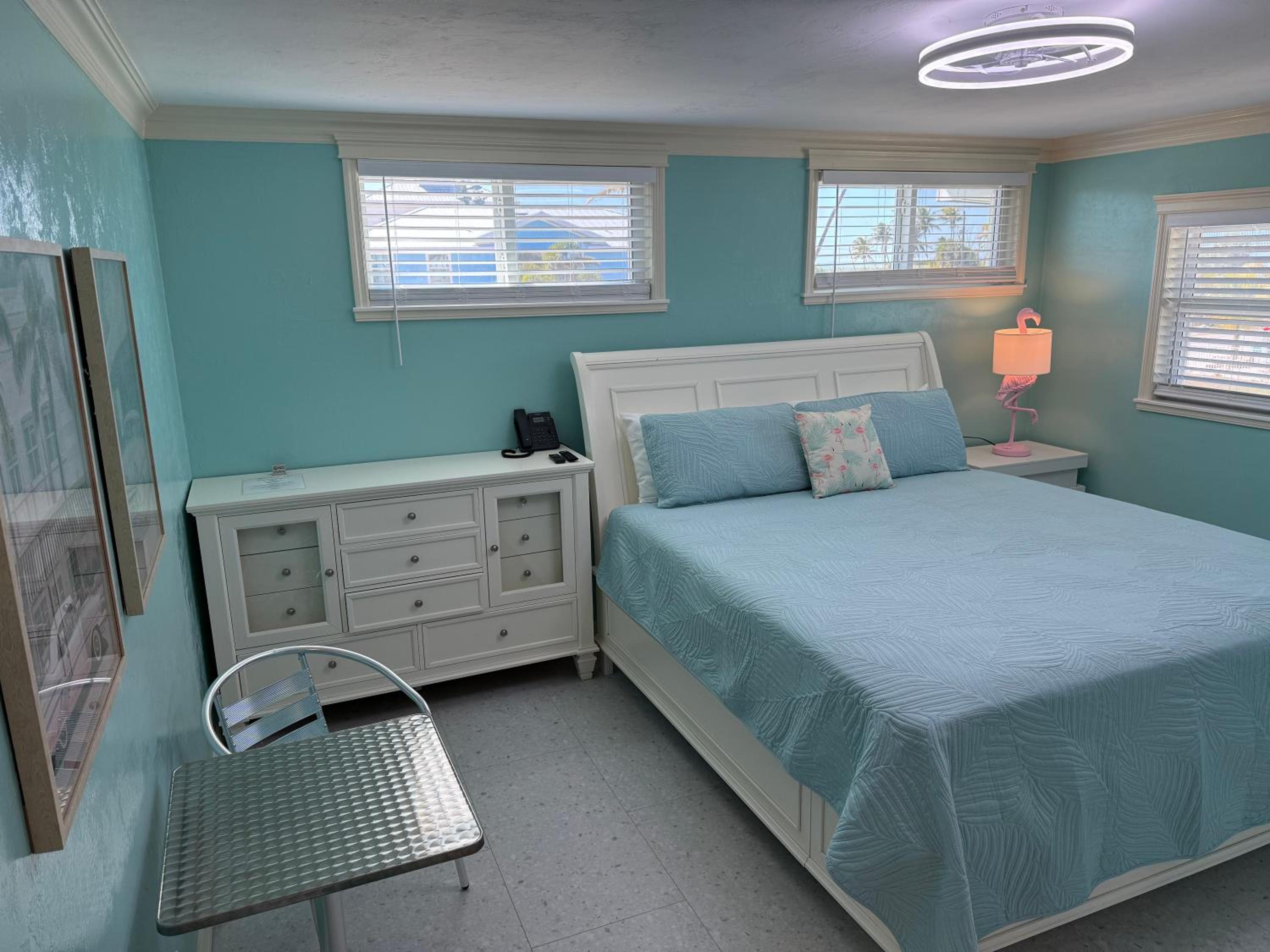 Superior King Room photo 2