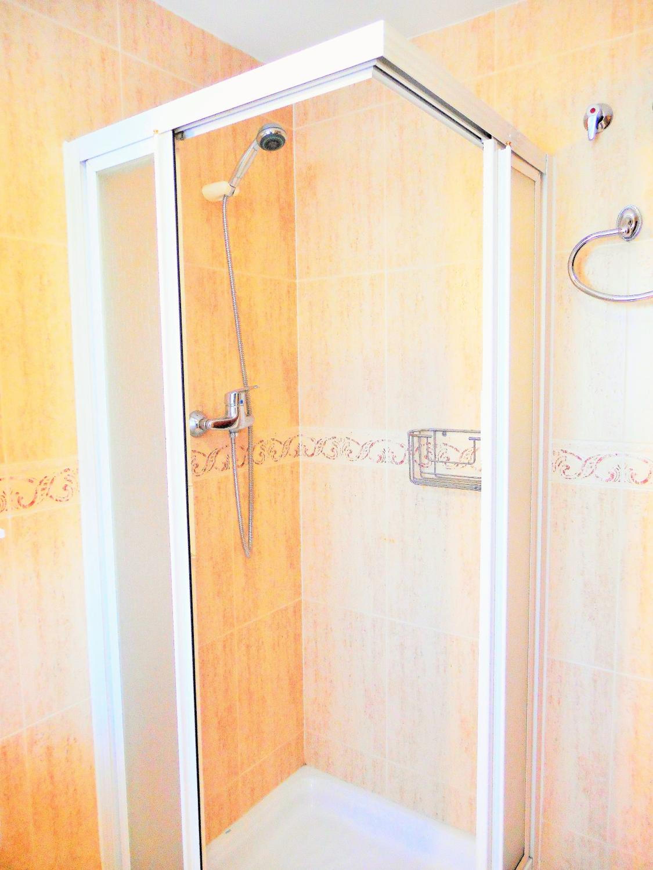 Family Room with Private Bathroom - Photo 43