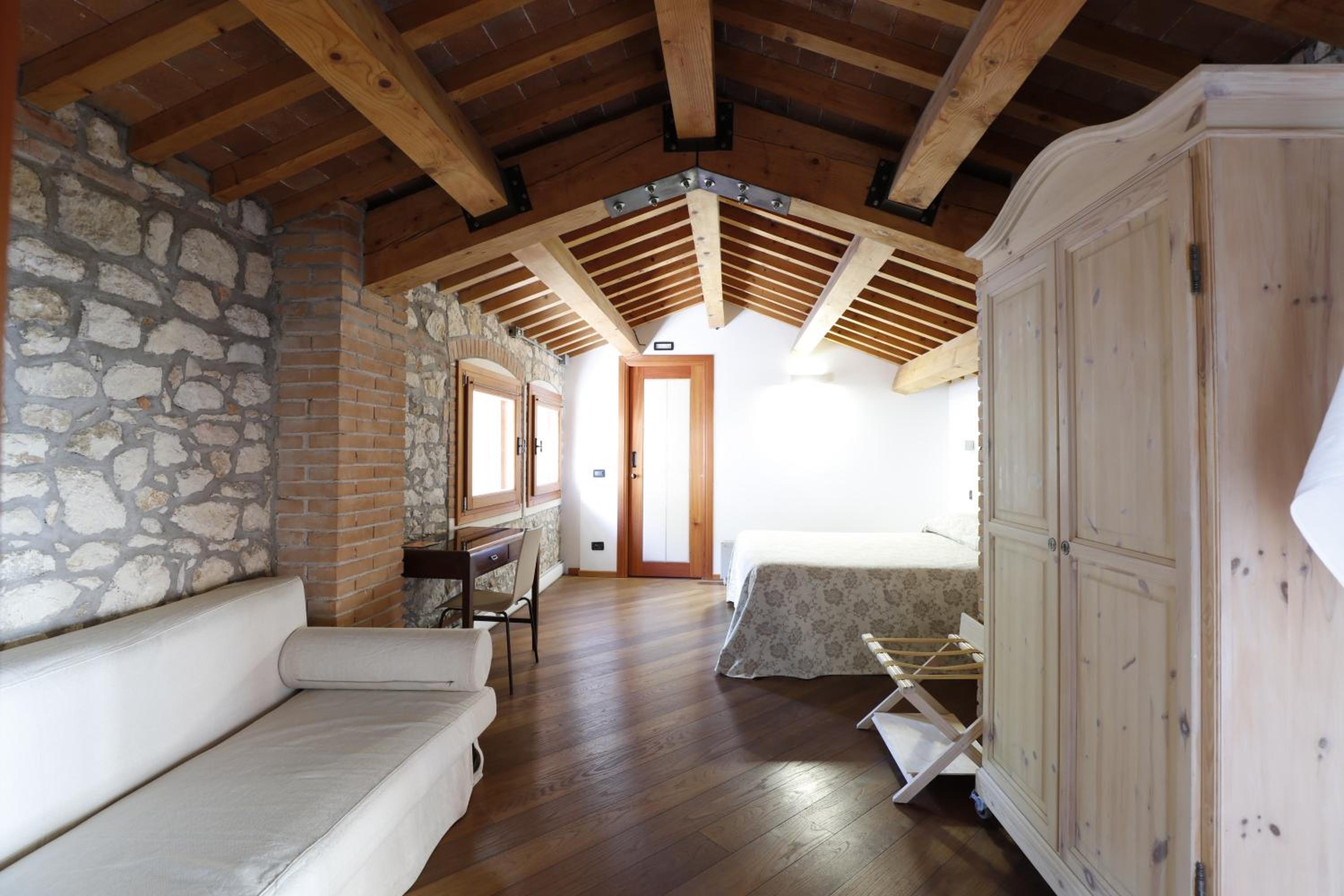 Quadruple Room photo 2