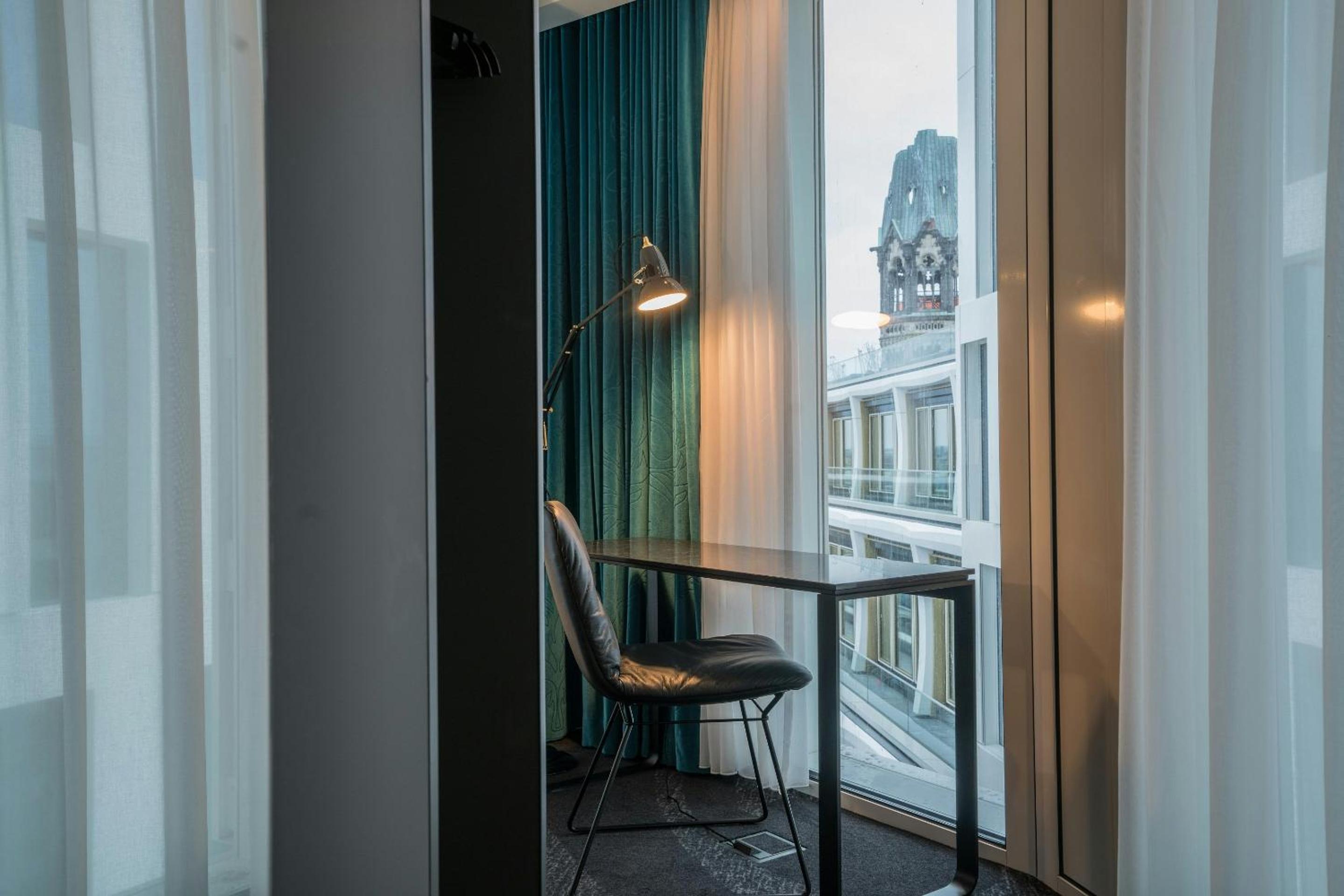 Deluxe Room with View photo 1