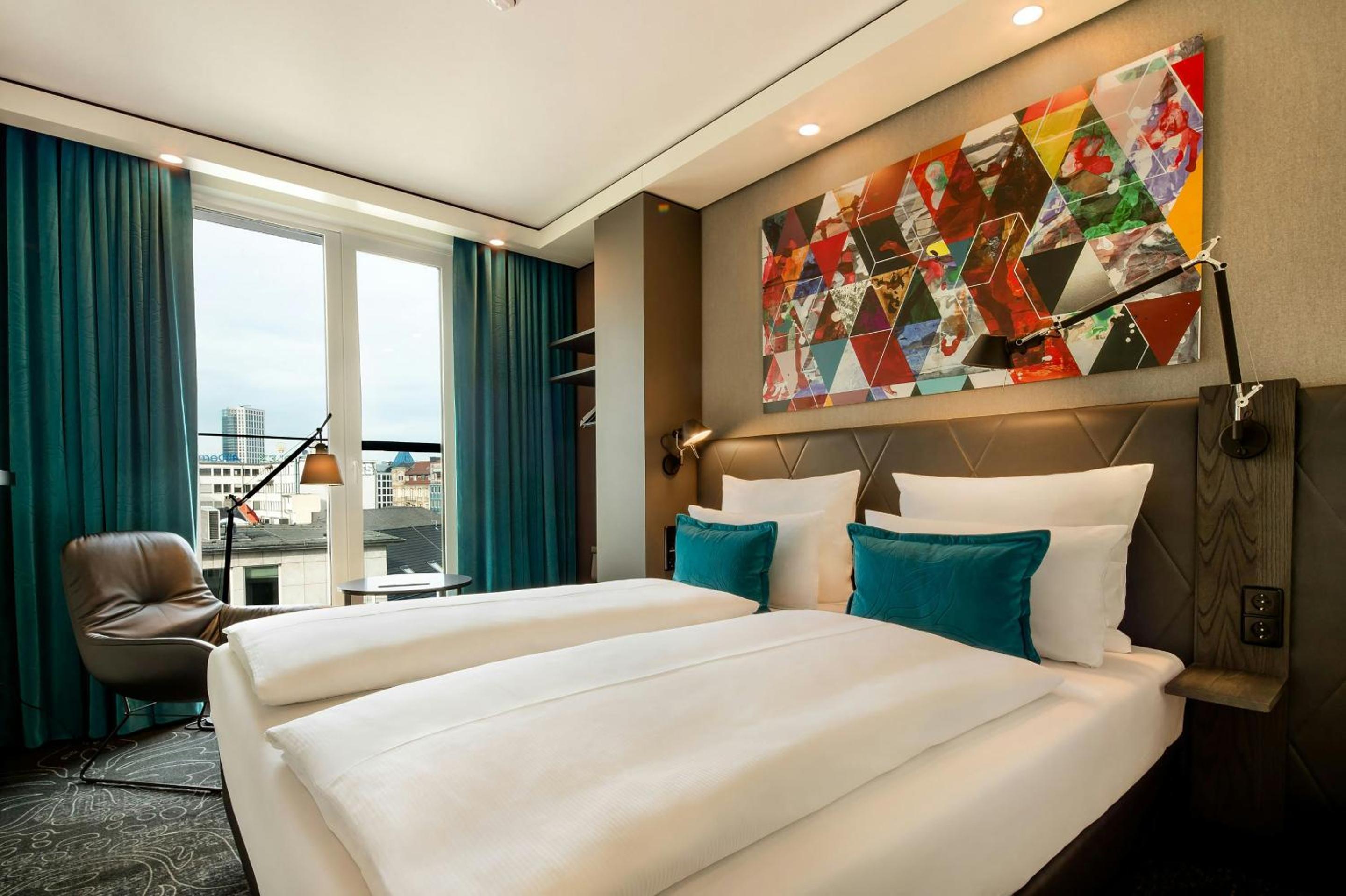 Standard Double Room with View