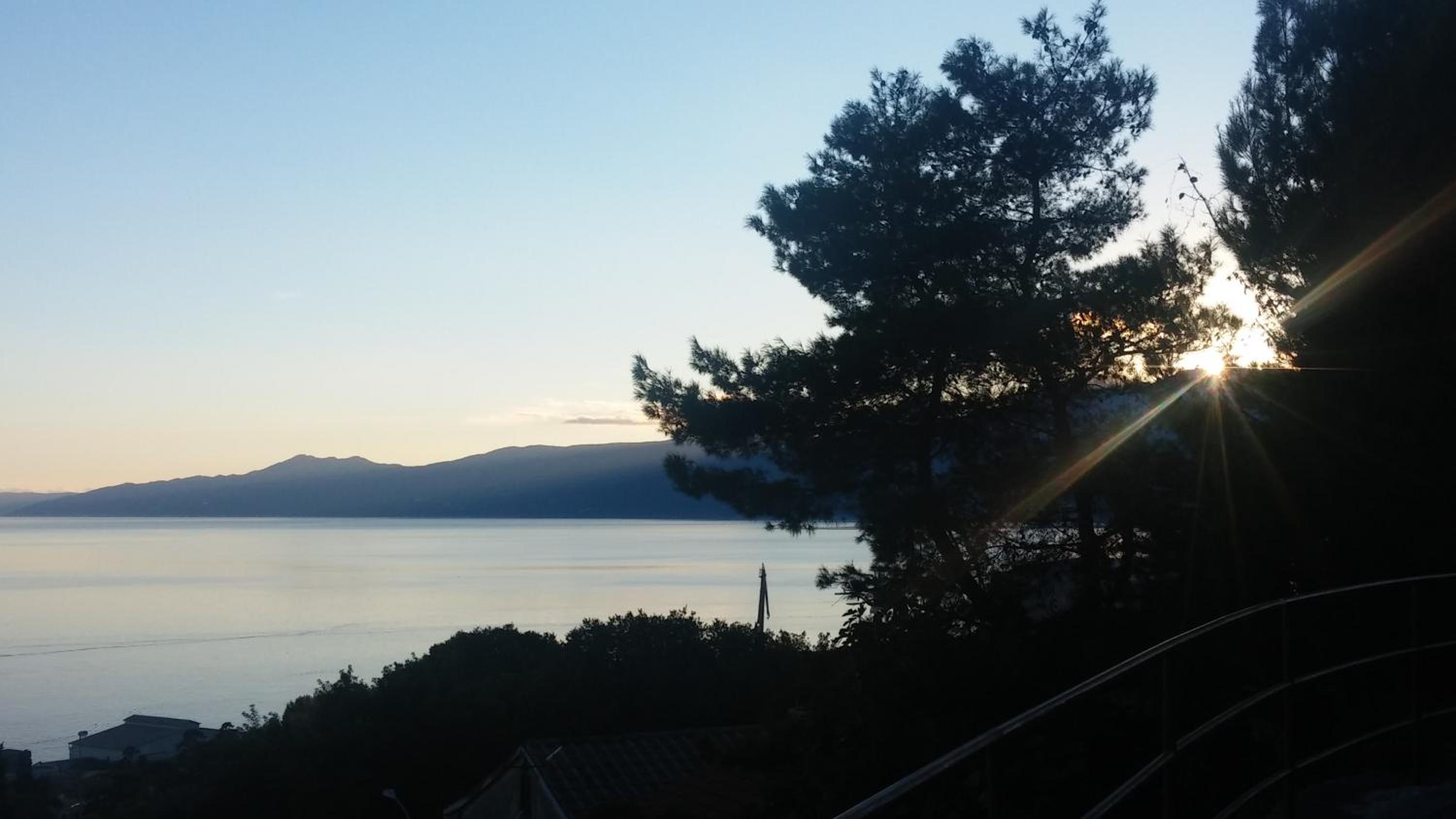 Apartment with Sea View - Photo 11