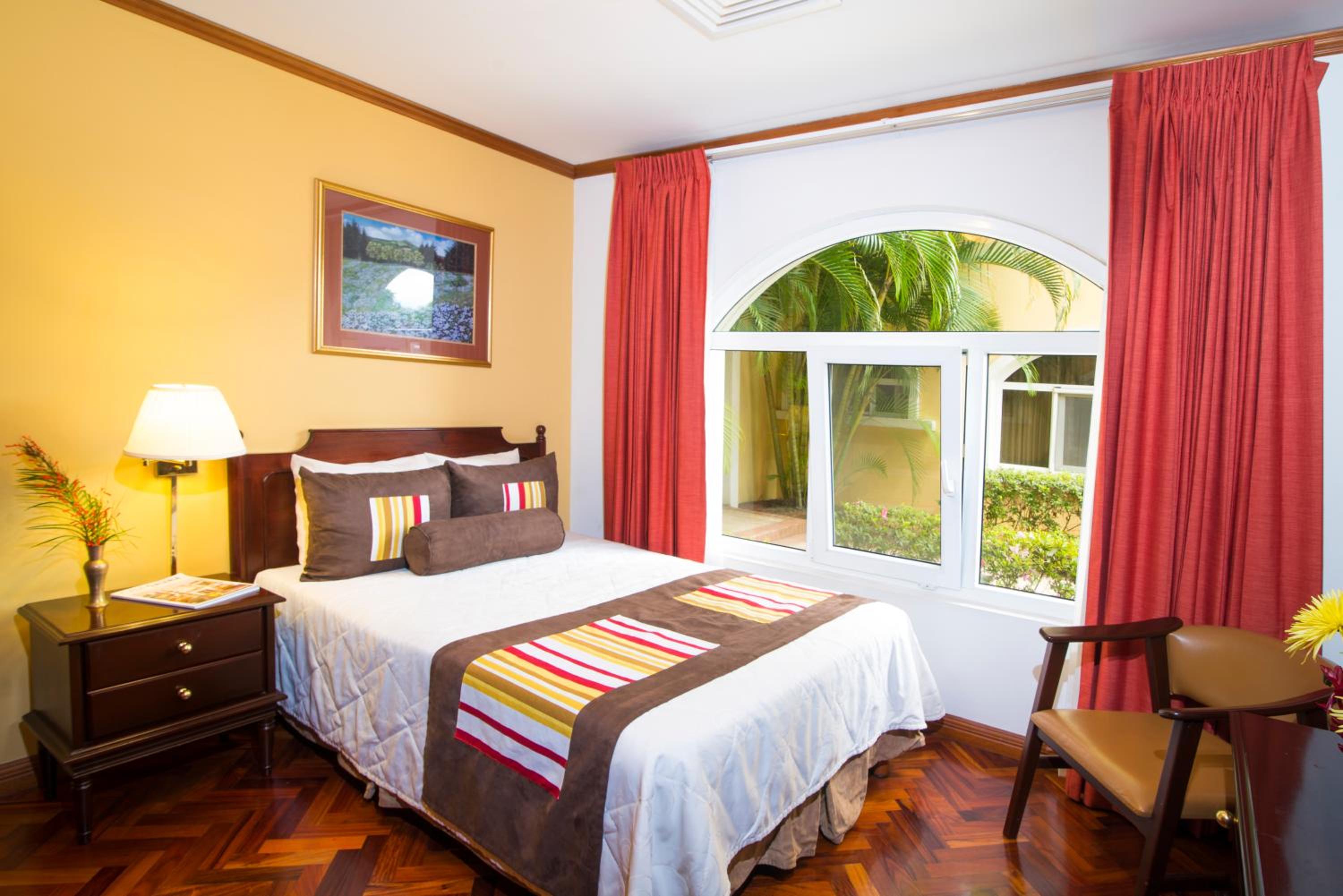 Duplex Quadruple Room