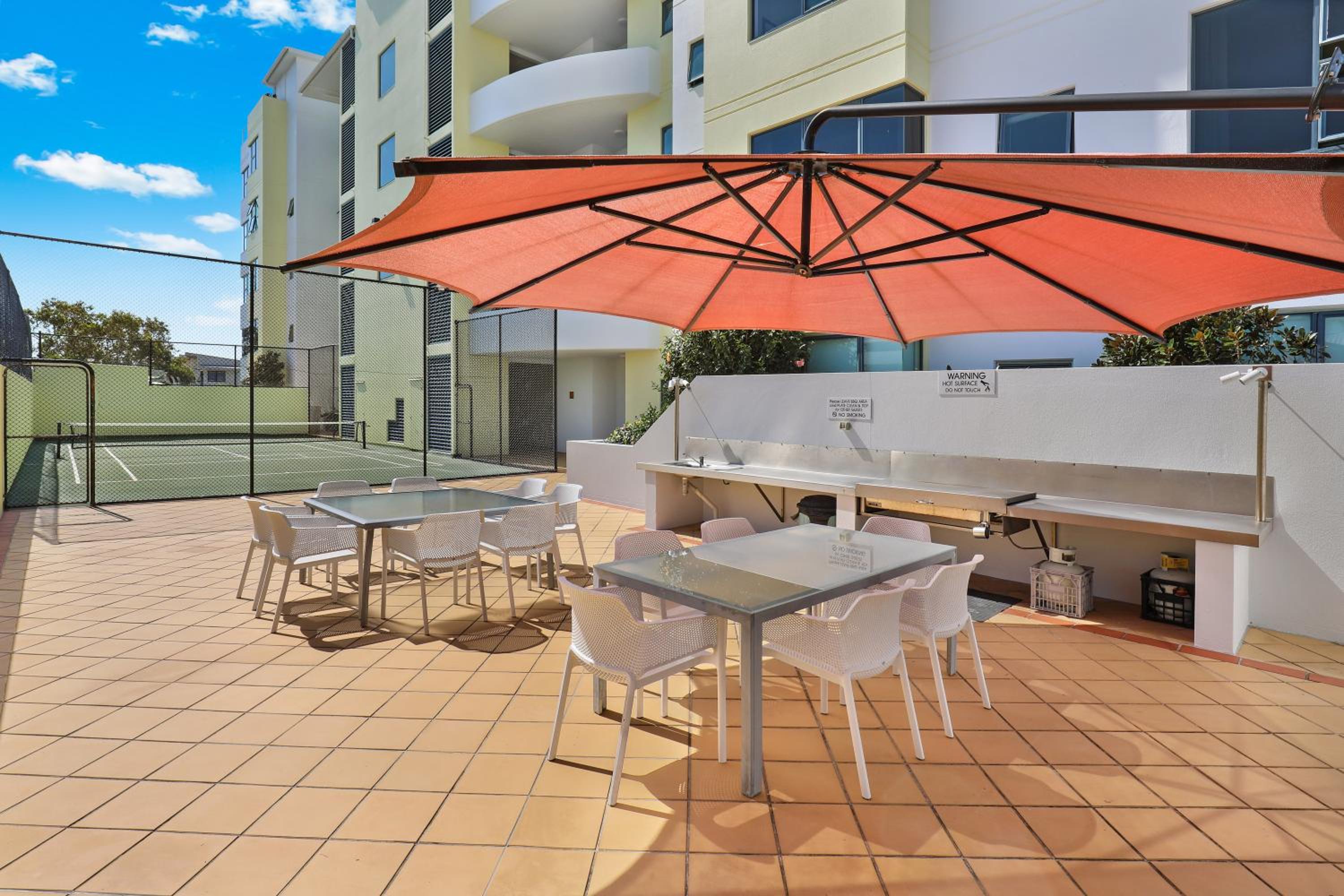 Three-Bedroom Apartment with Ocean View photo 3
