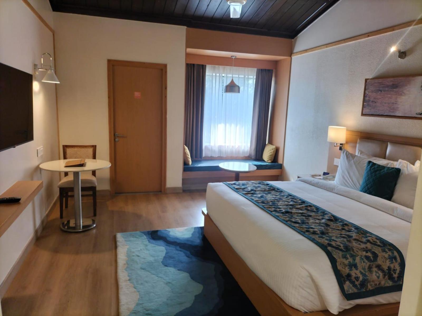 Superior Double Room with Balcony photo 3