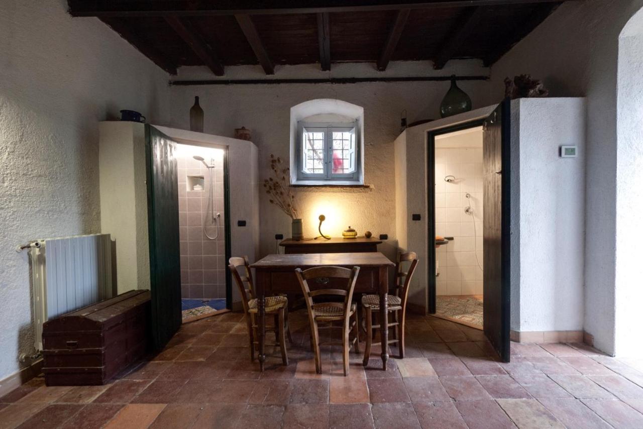 Double Room - Photo 6