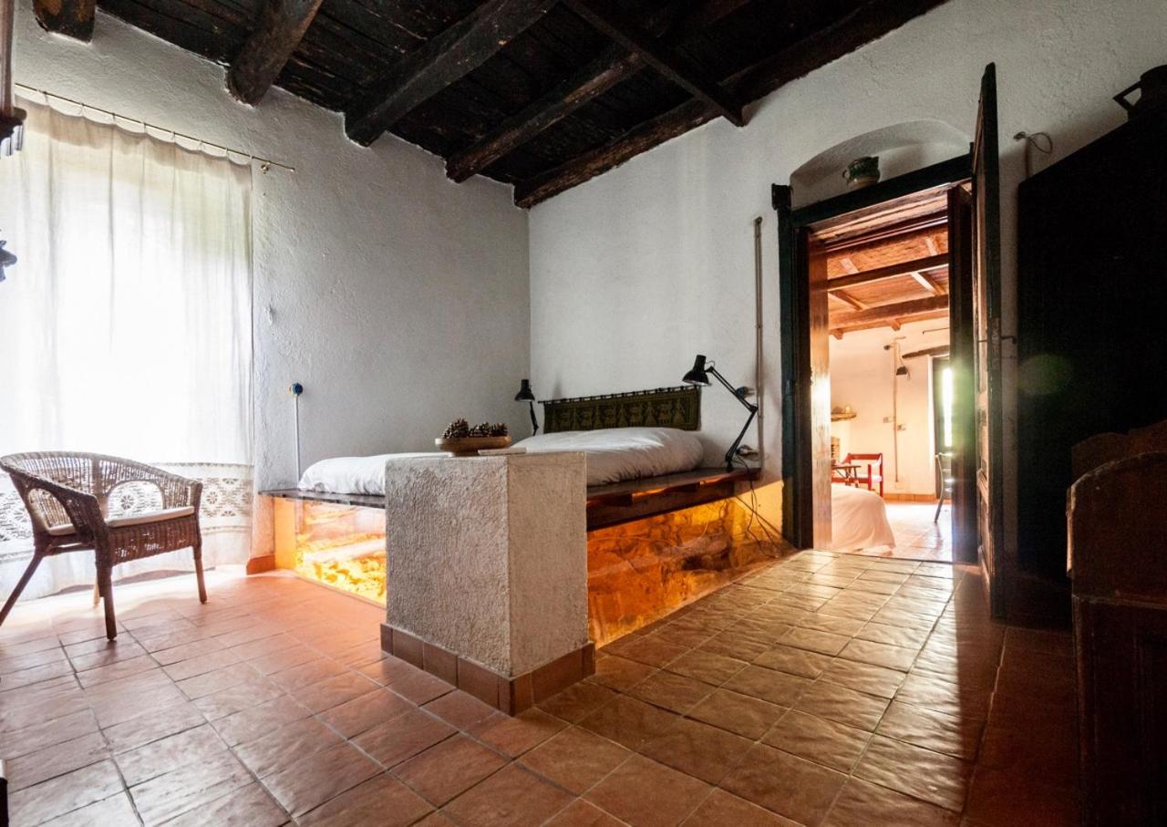 Double Room - Photo 8