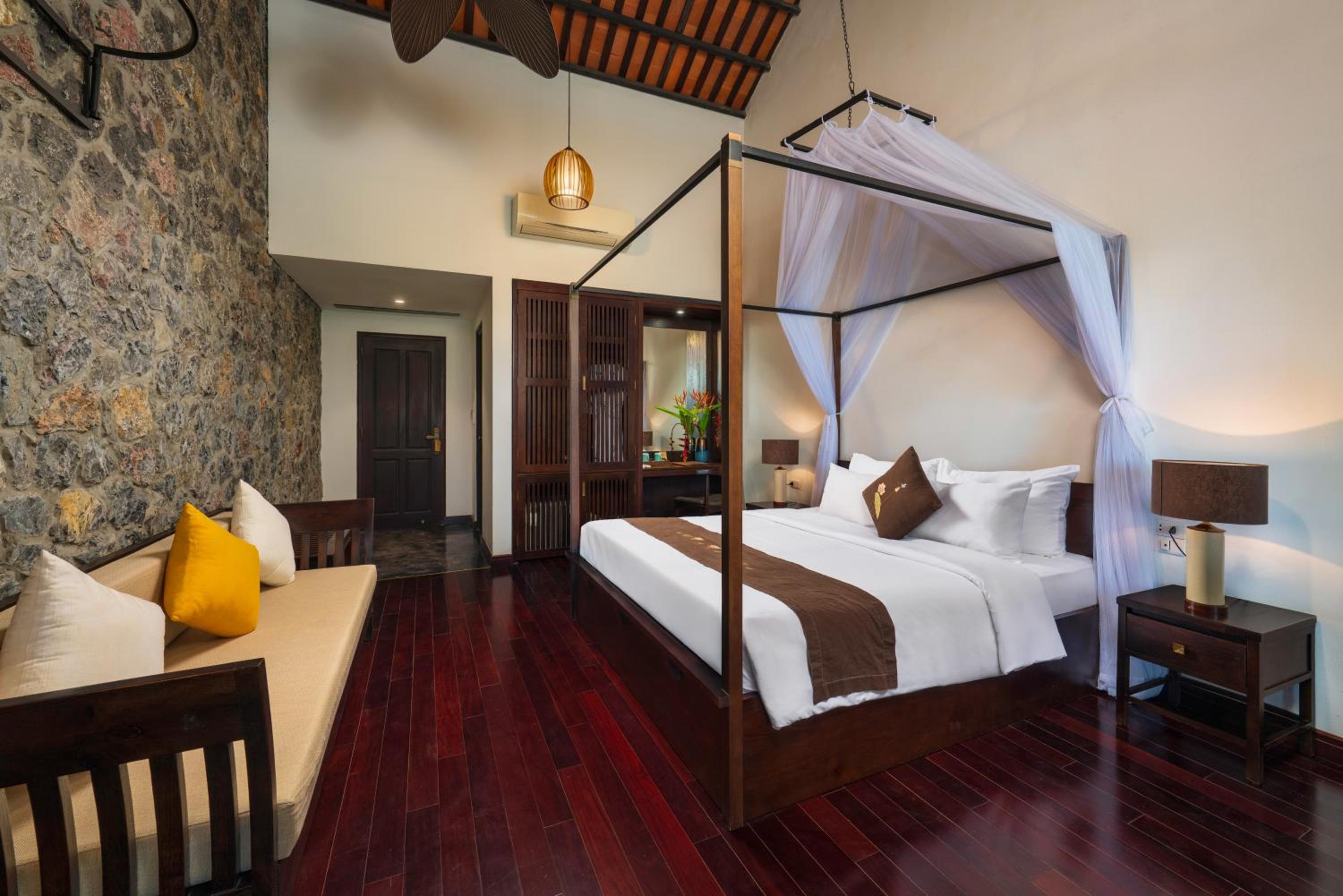 Double Room with Mountain View