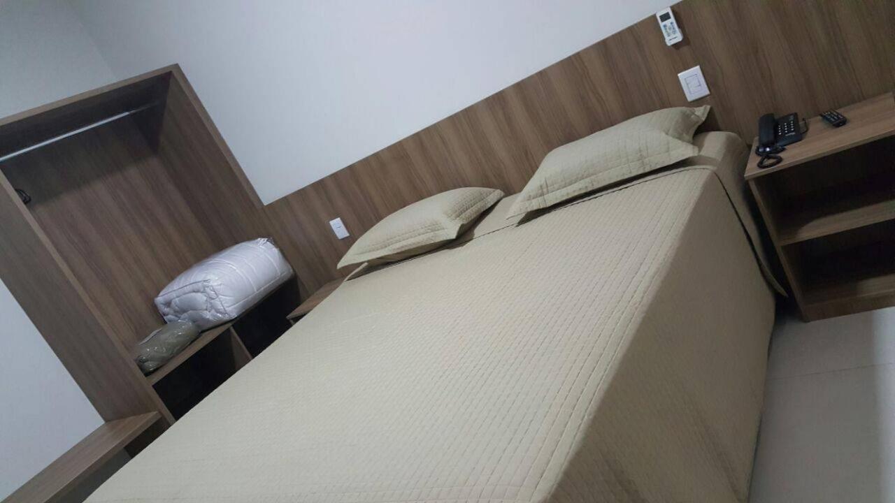 Standard Double or Twin Room photo 2