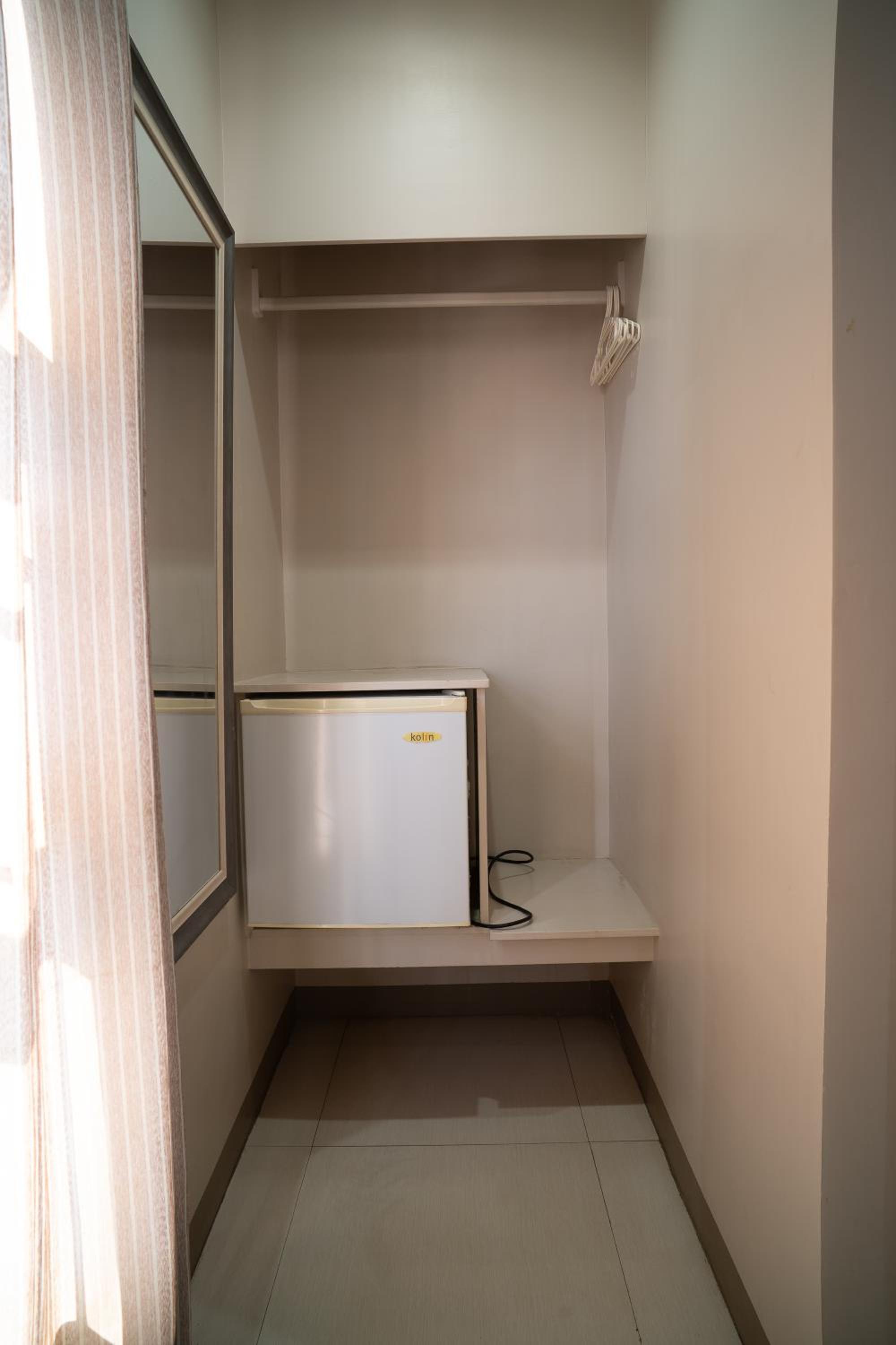 Queen Suite - Photo 7