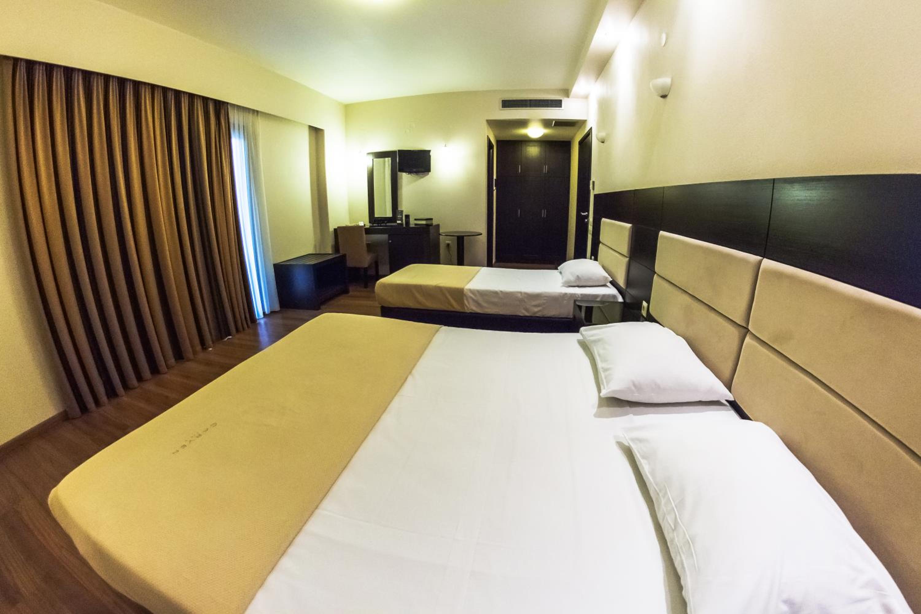 Triple Room photo 2