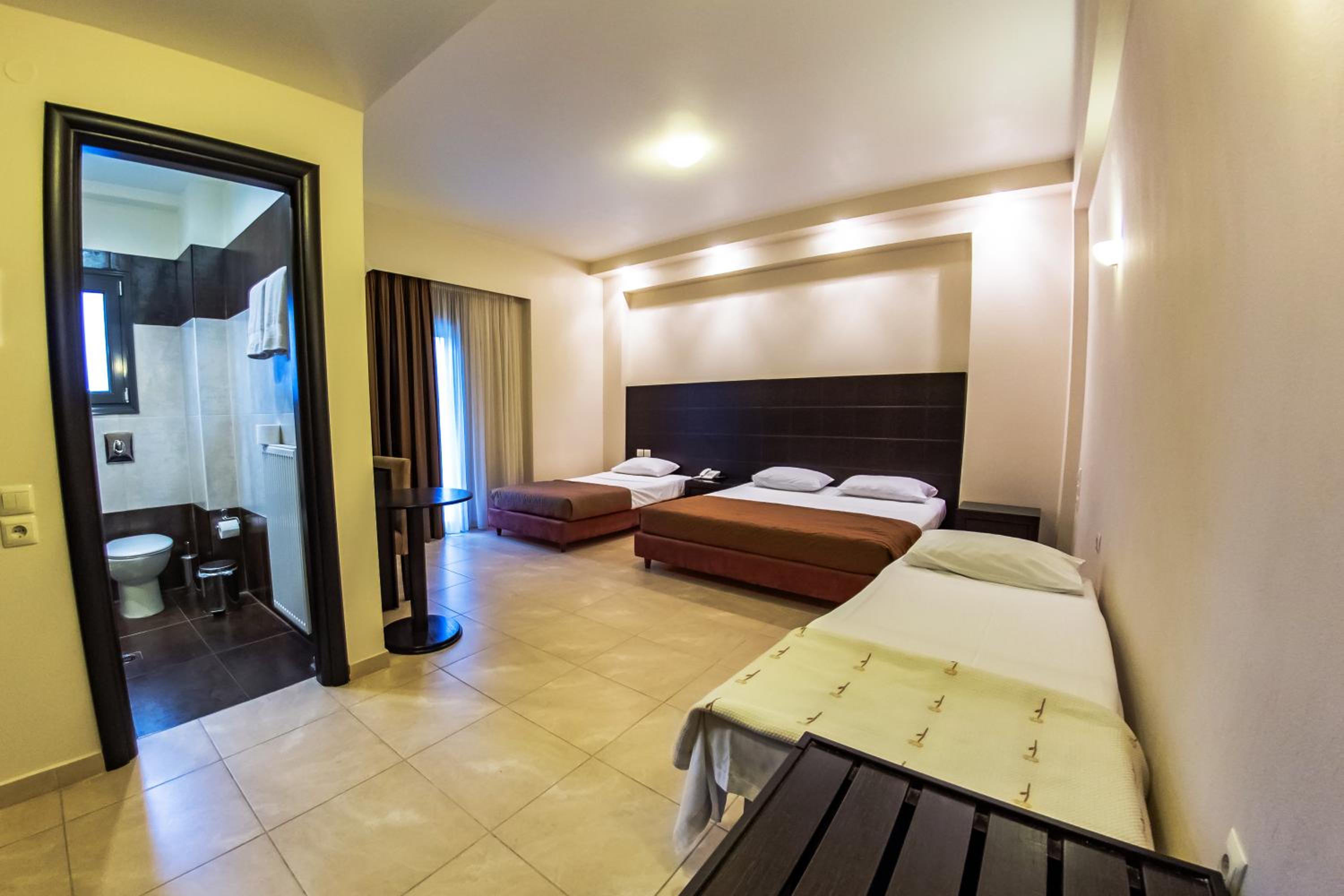 Quadruple Room photo 1
