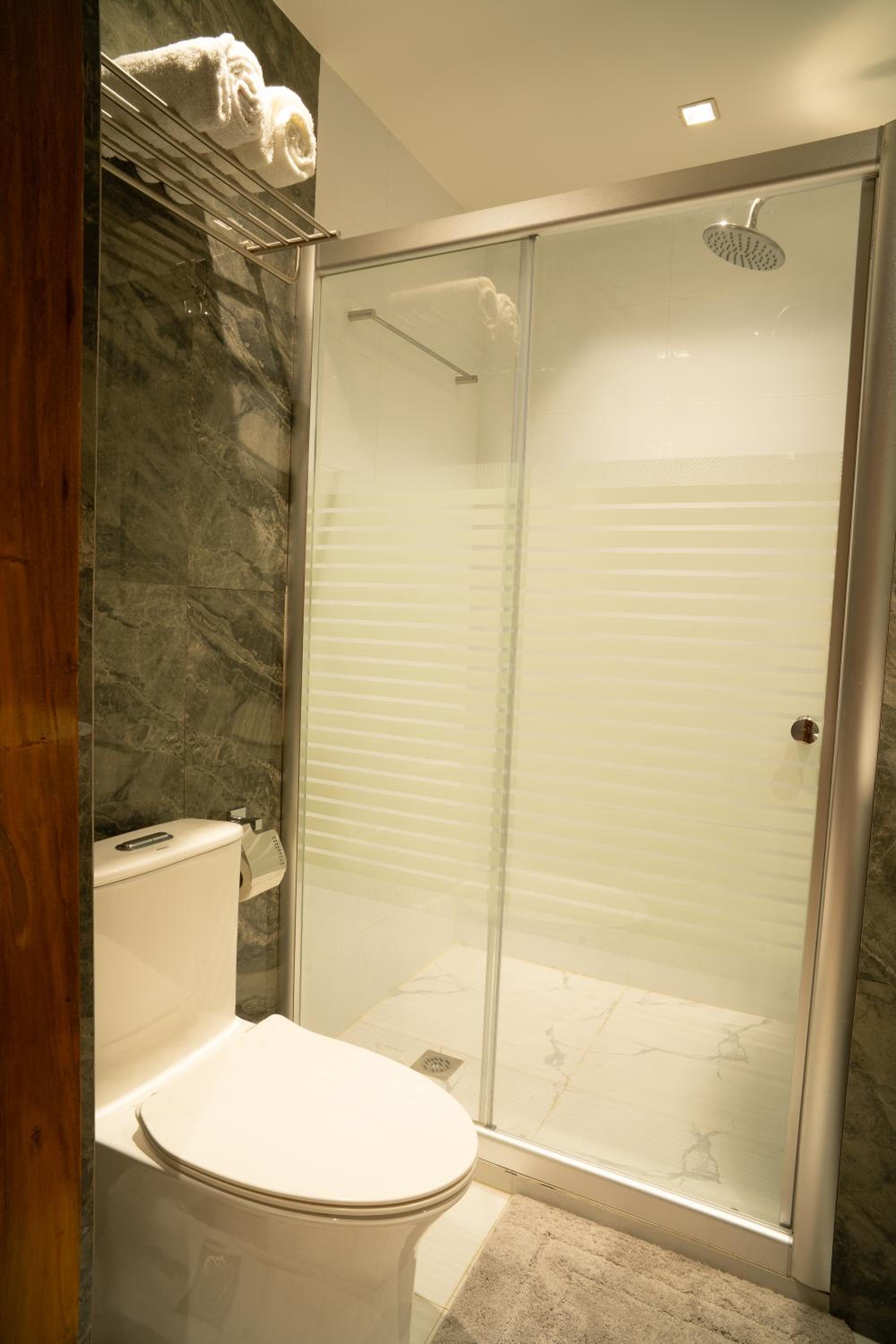 Deluxe Room - Photo 1