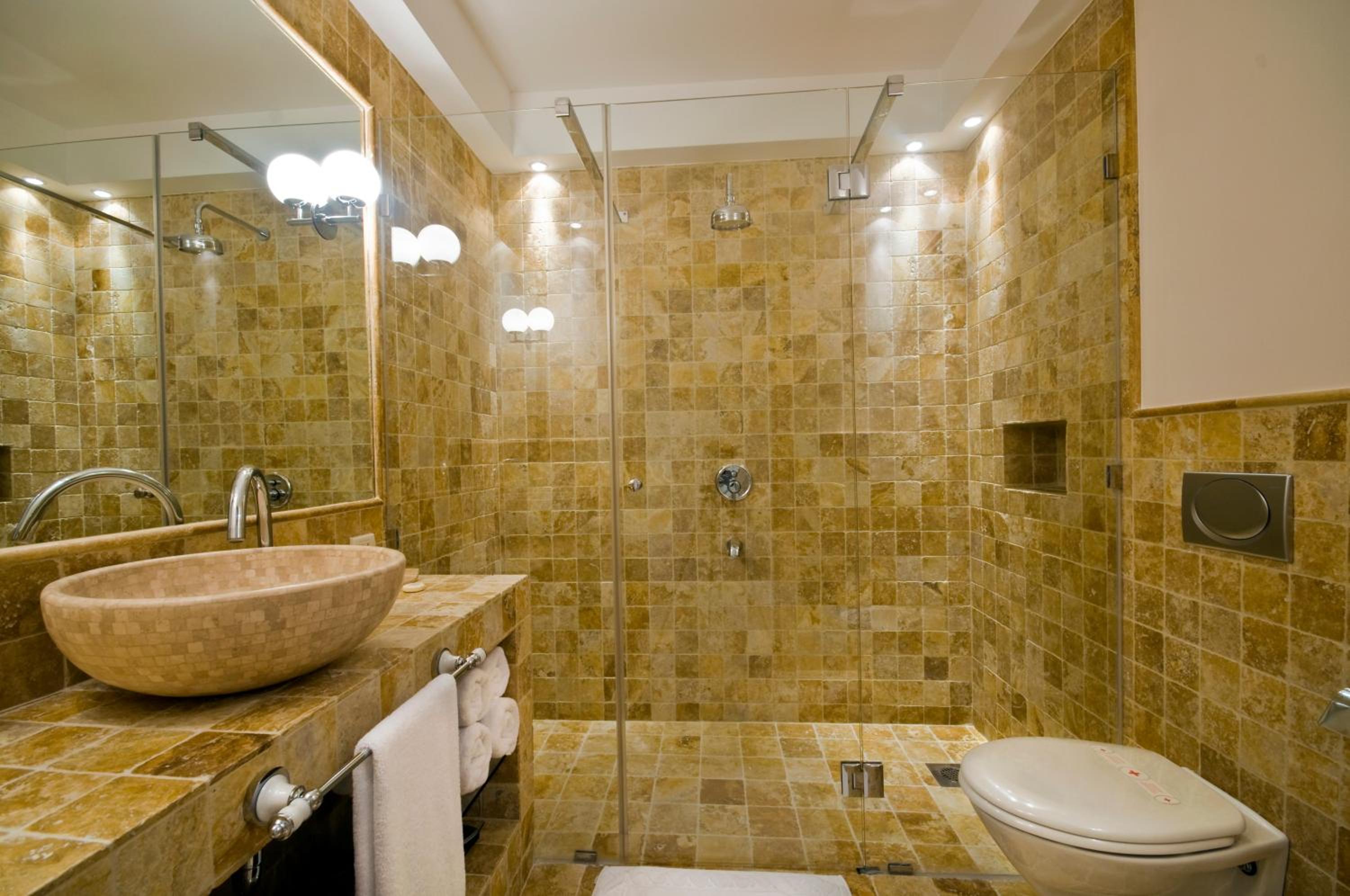 Suite with Sea View (2 -3 Adults) - Photo 6
