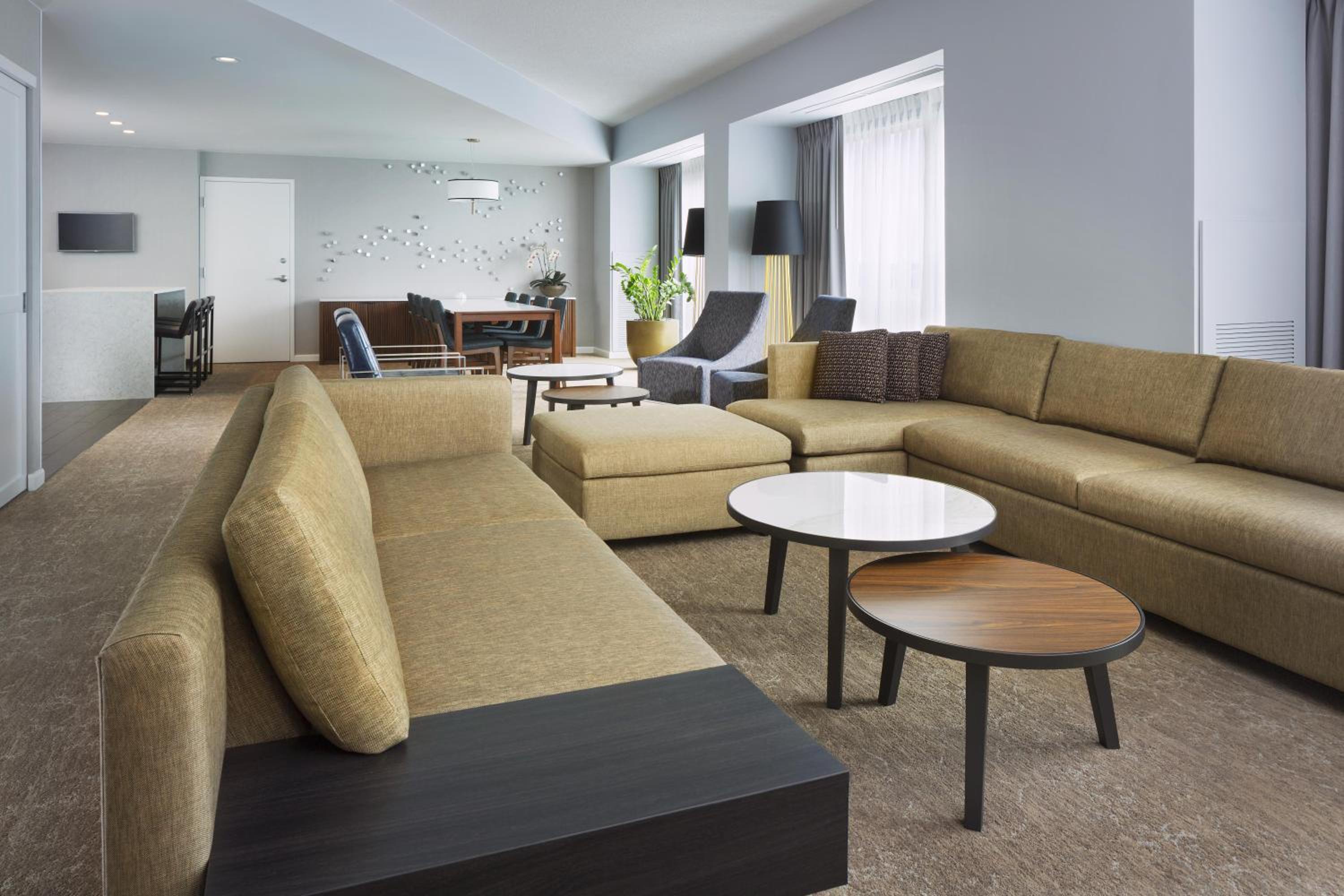 Premier Suite
