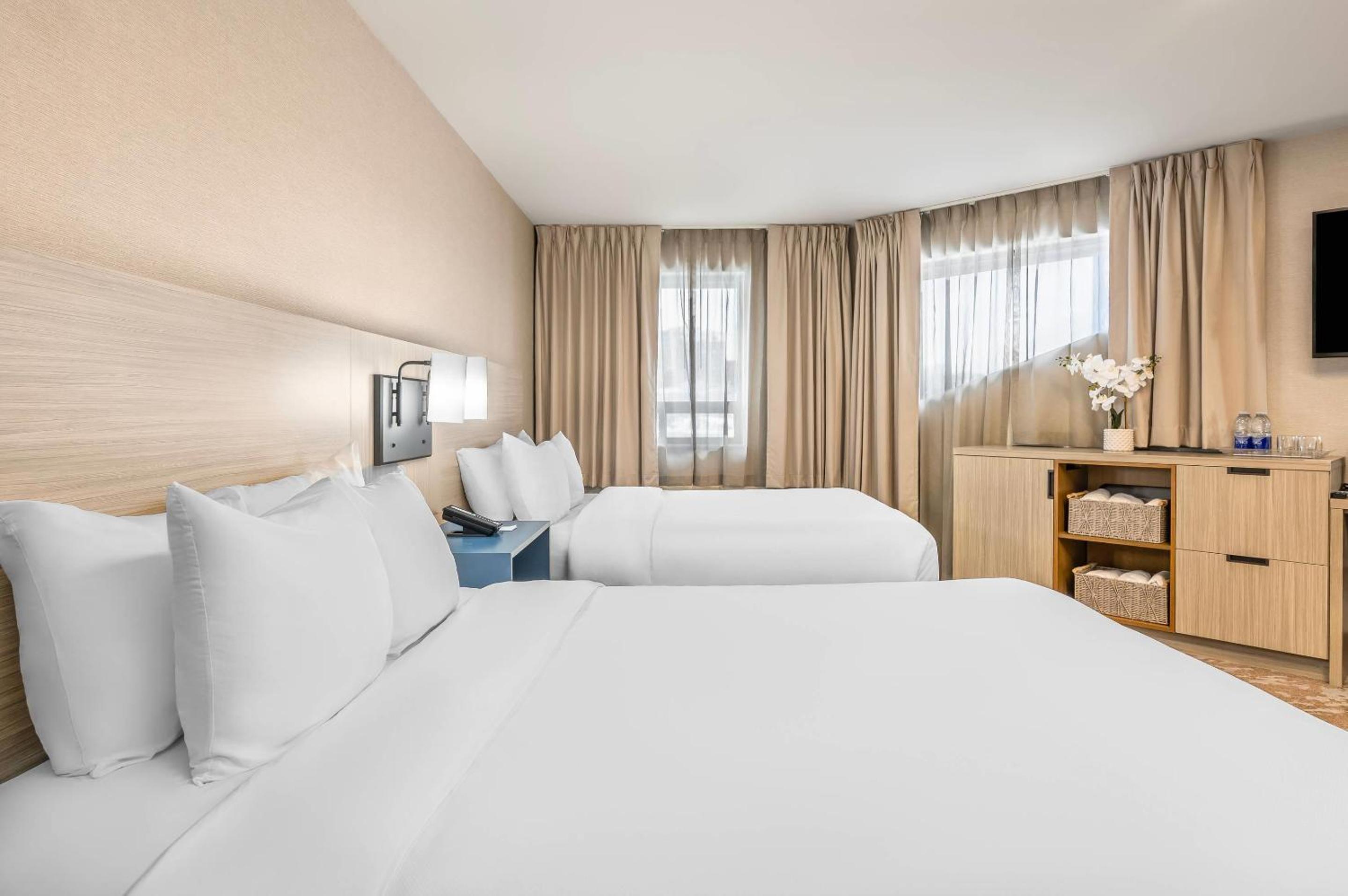 Comfort Inn Montreal - Laval - Highway 15
