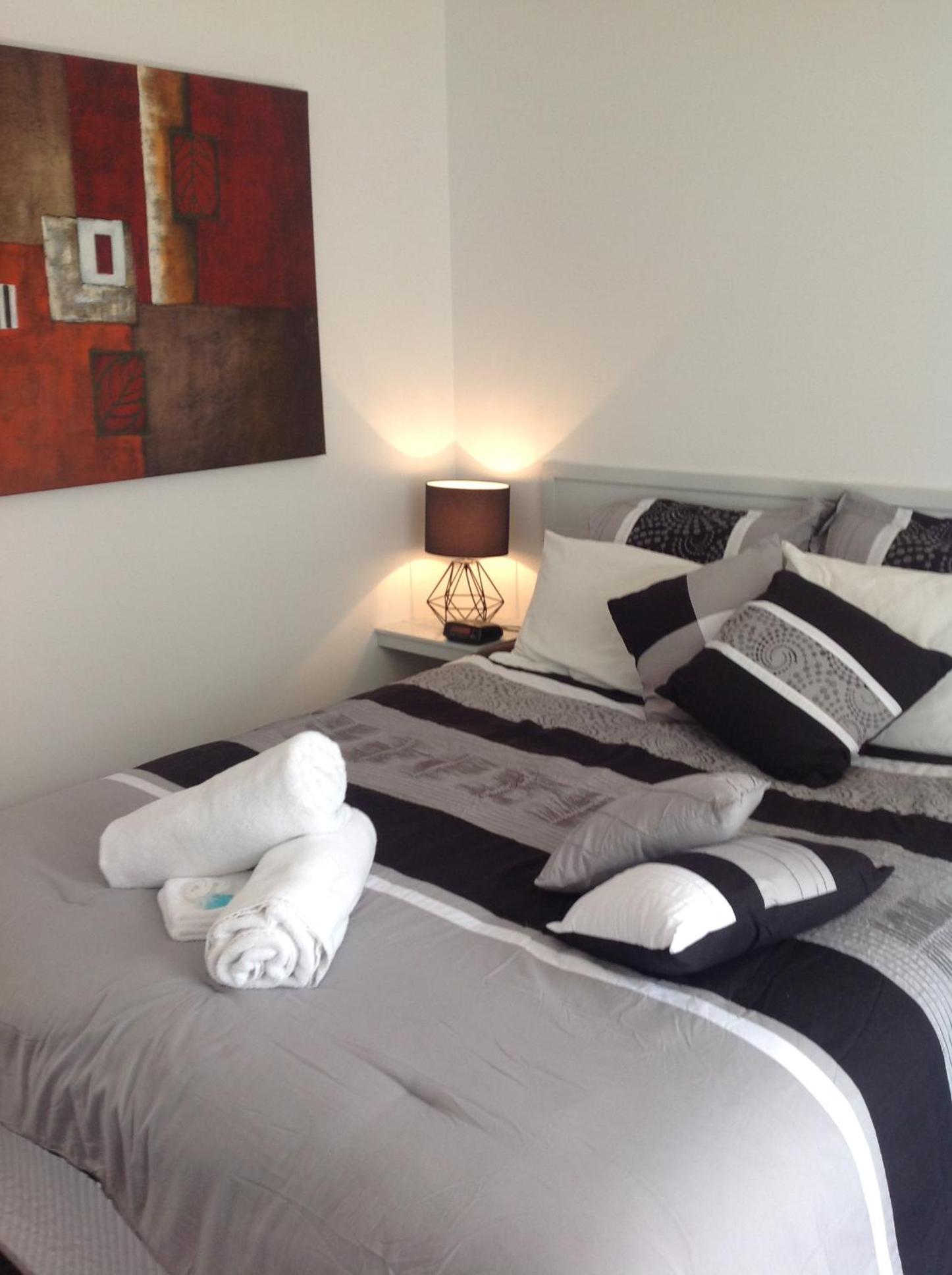 Standard Queen Room photo 3
