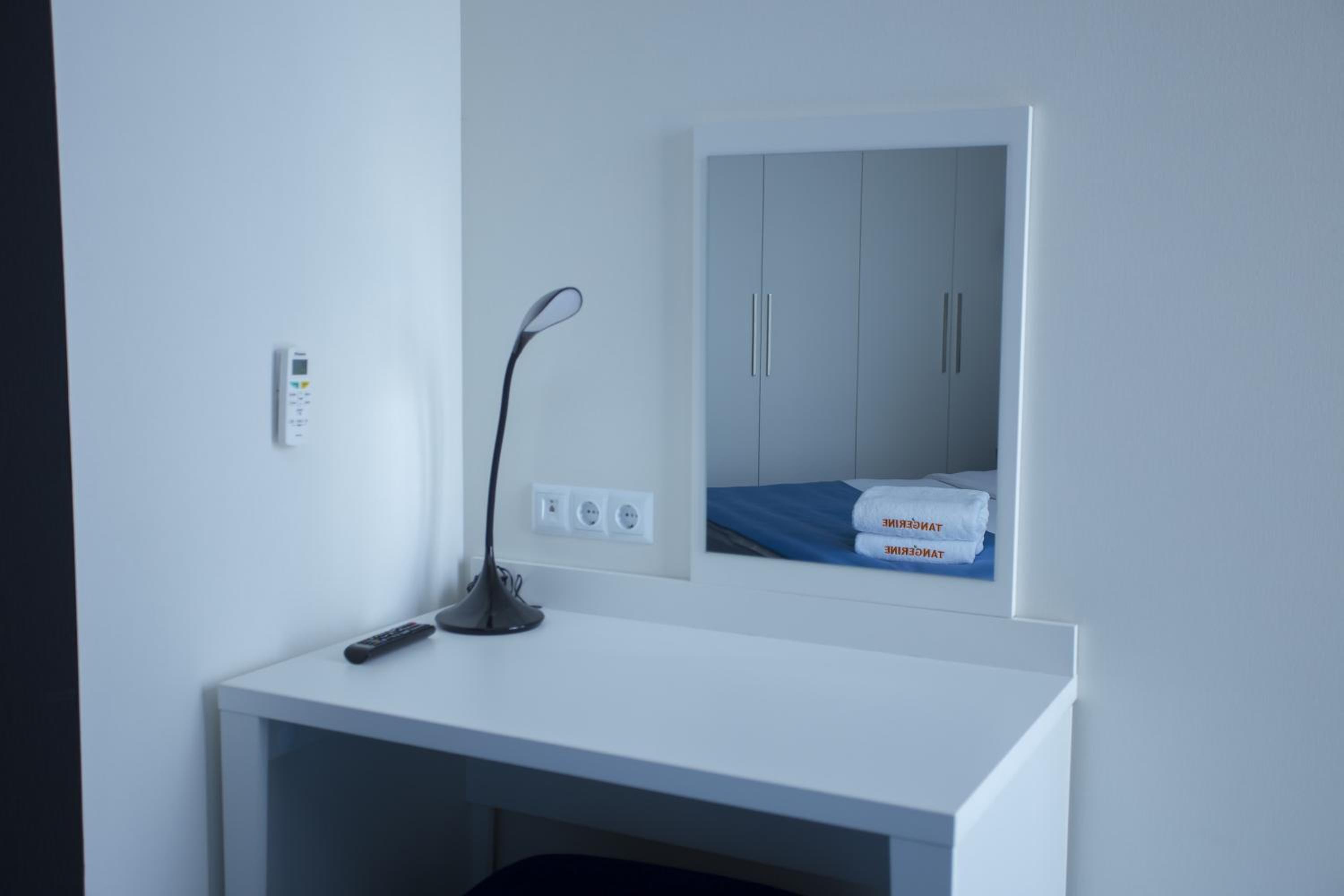 Family Suite with Sea View - Photo 11
