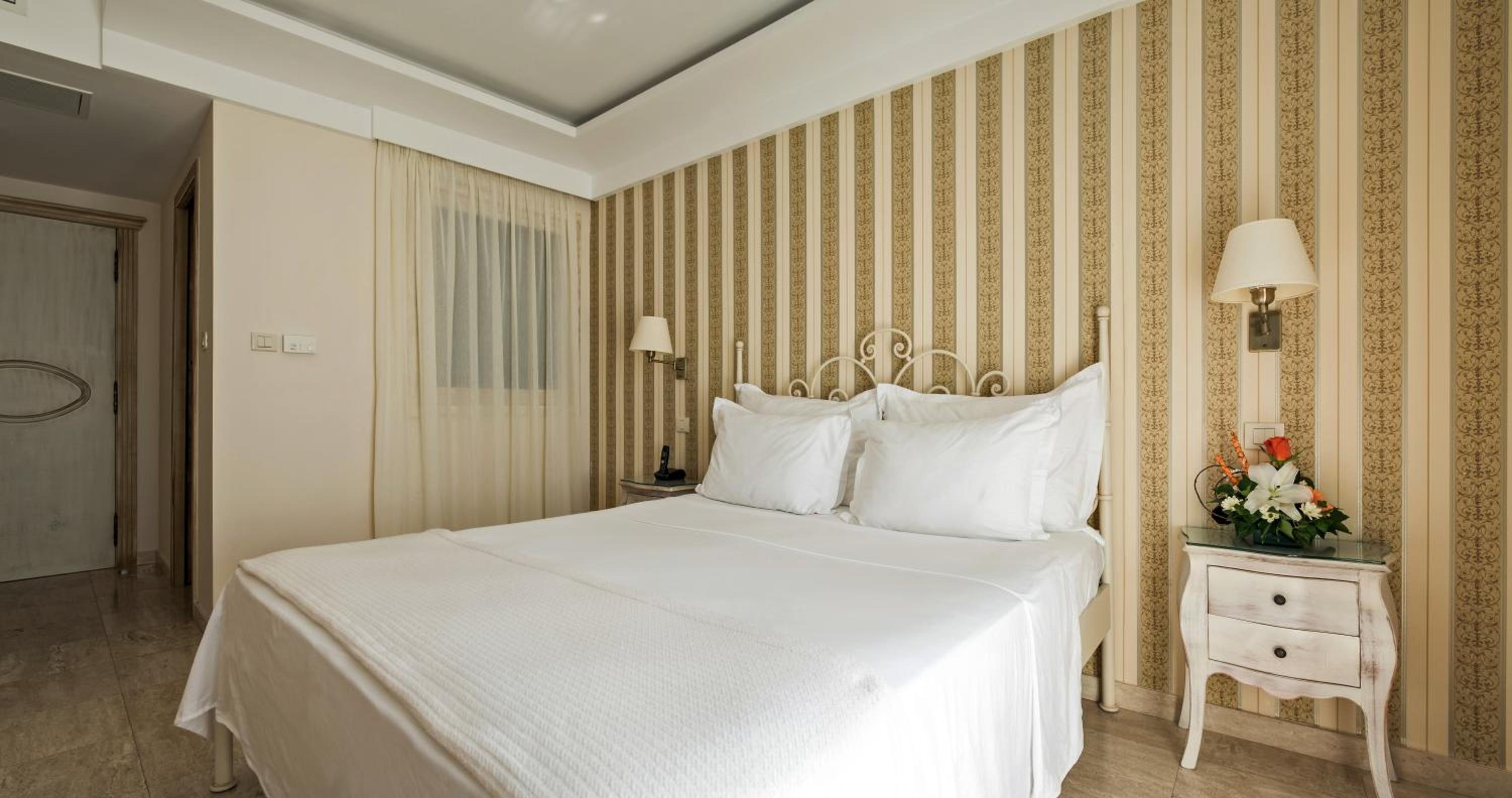 Double Room with Sea View photo 2