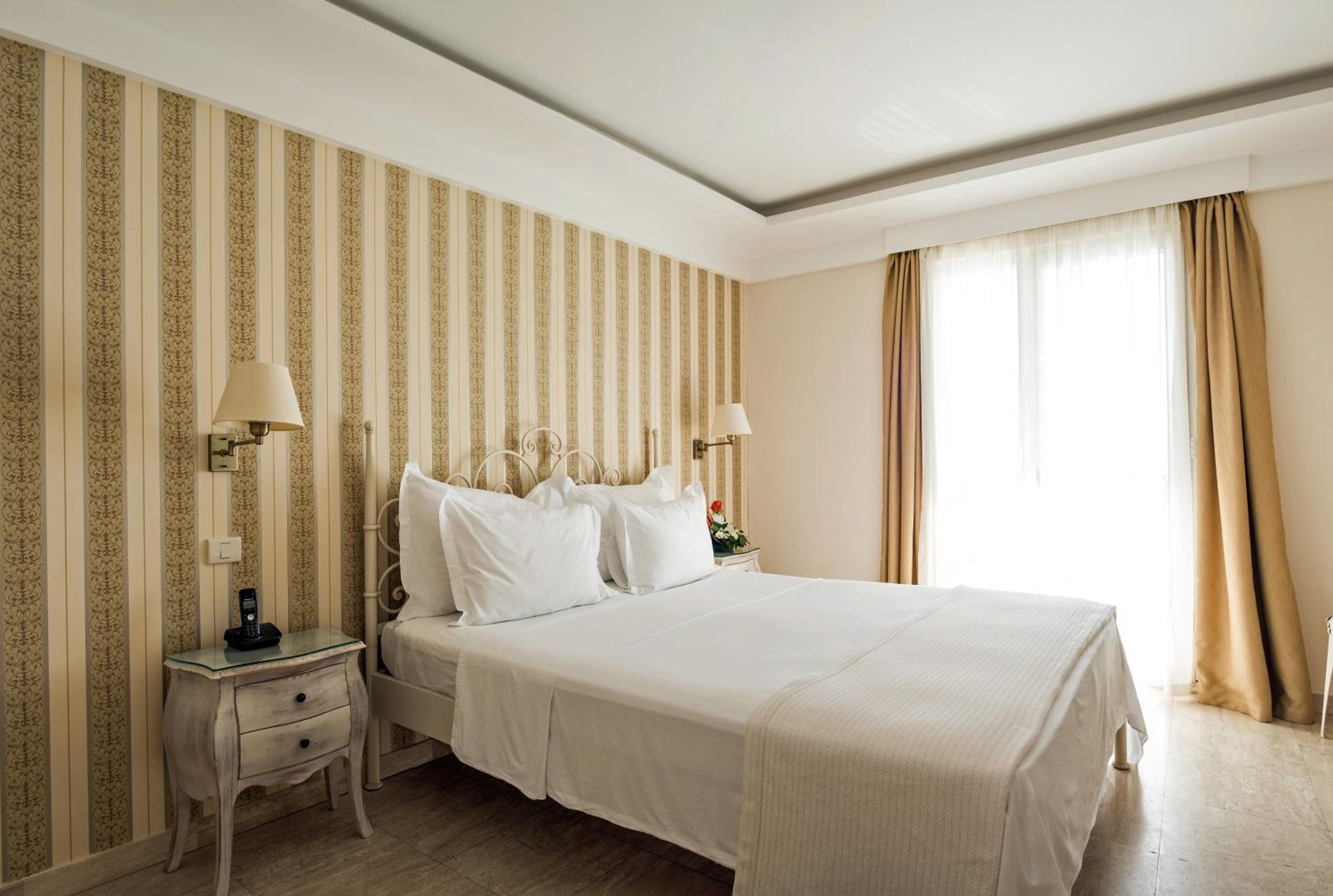 Double Room with Sea View photo 1