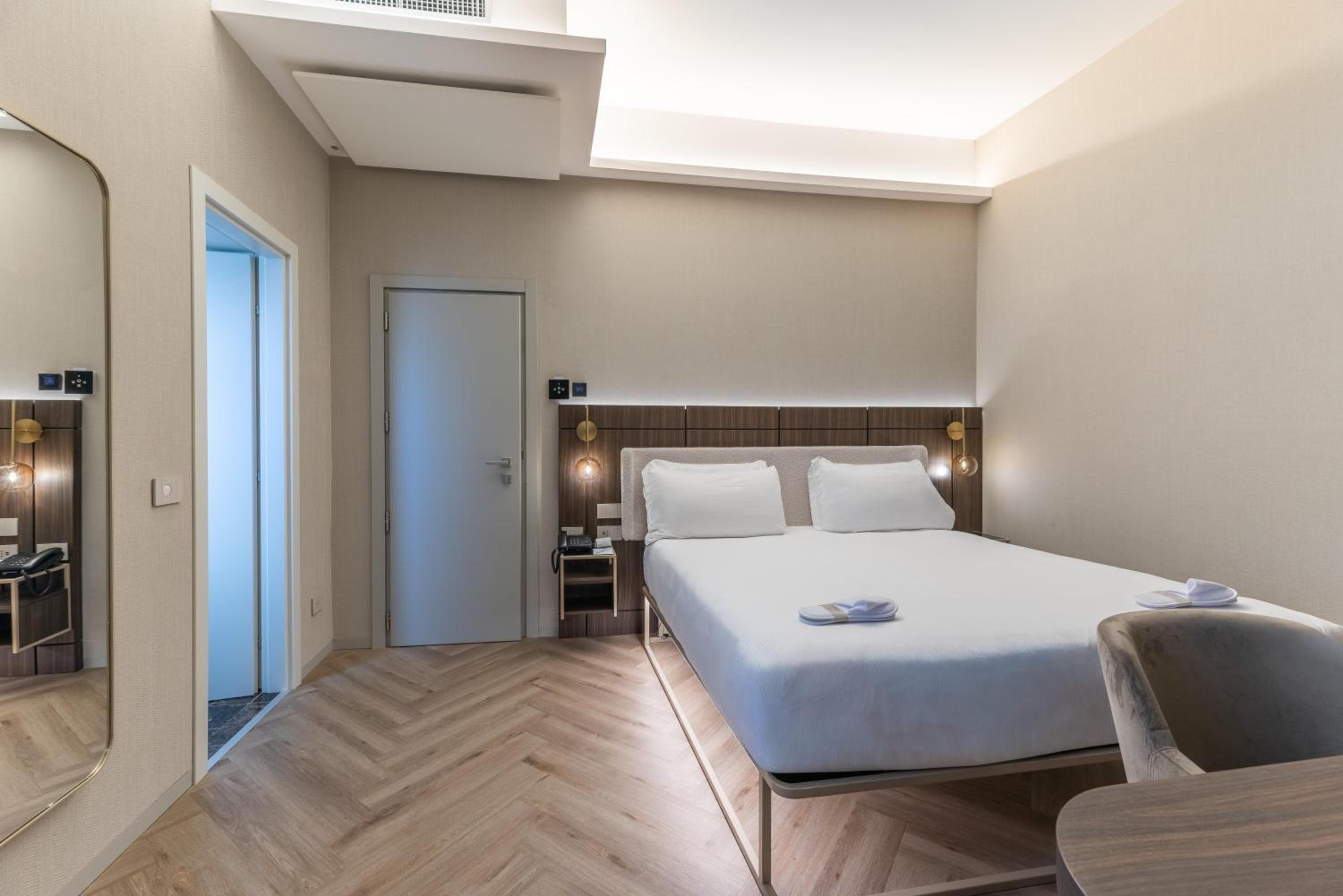Two-Bedroom Family Suite with One King Bed and Two Single Beds - Non-Smoking
