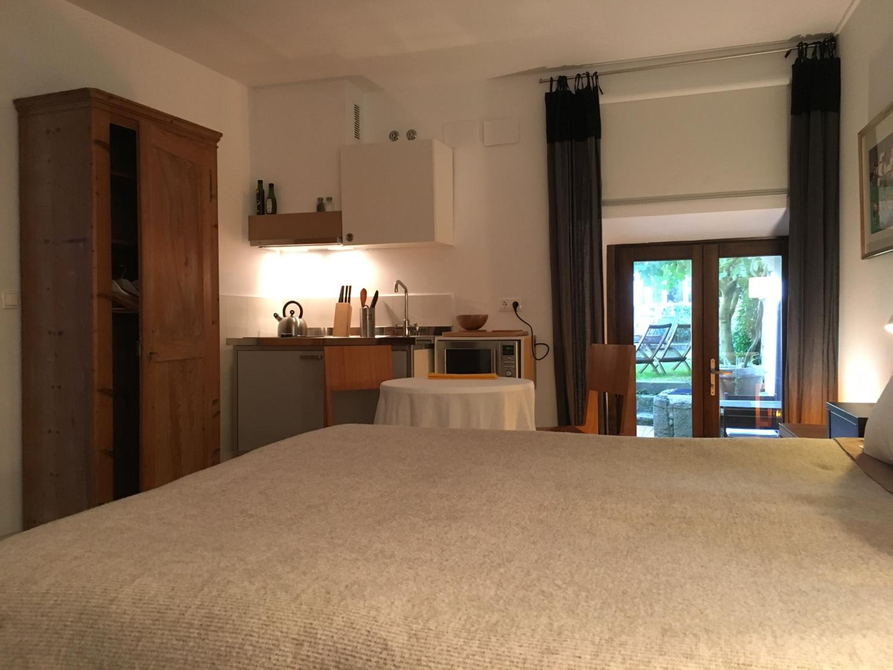 Standard Double Room photo 3