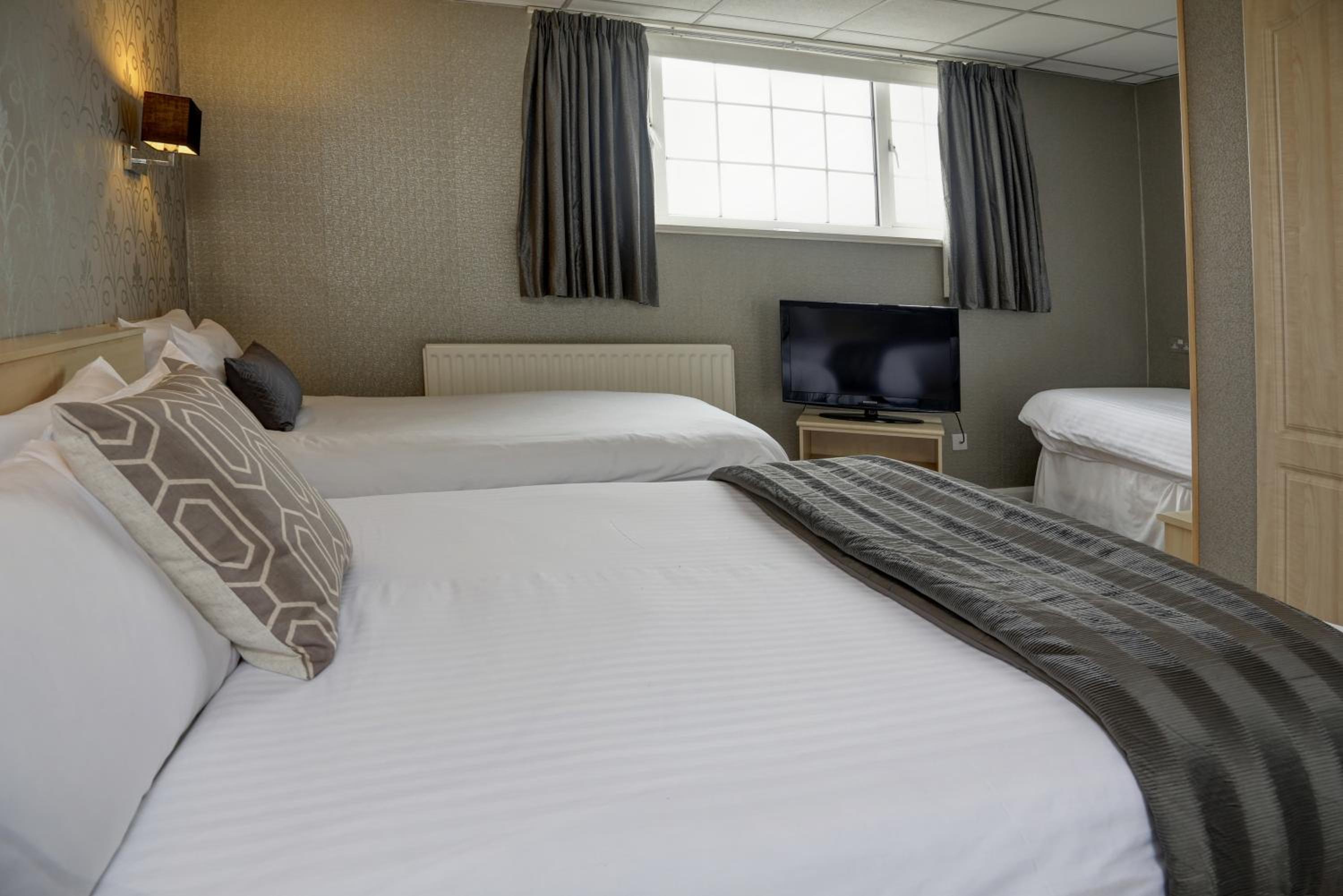 Standard Triple Room photo 3