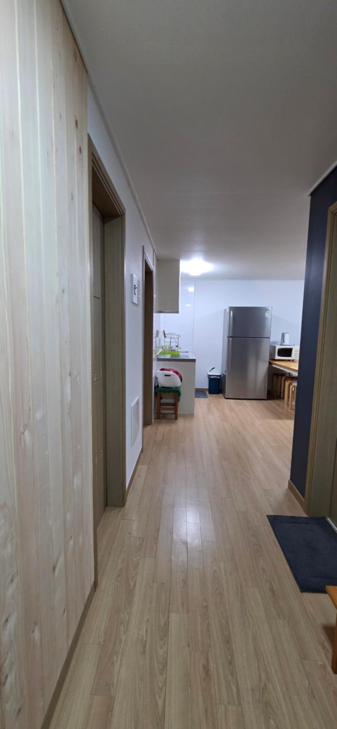 Three-Bedroom House - Photo 2