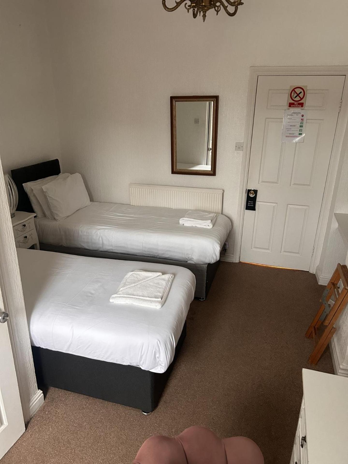 Twin Room photo 1