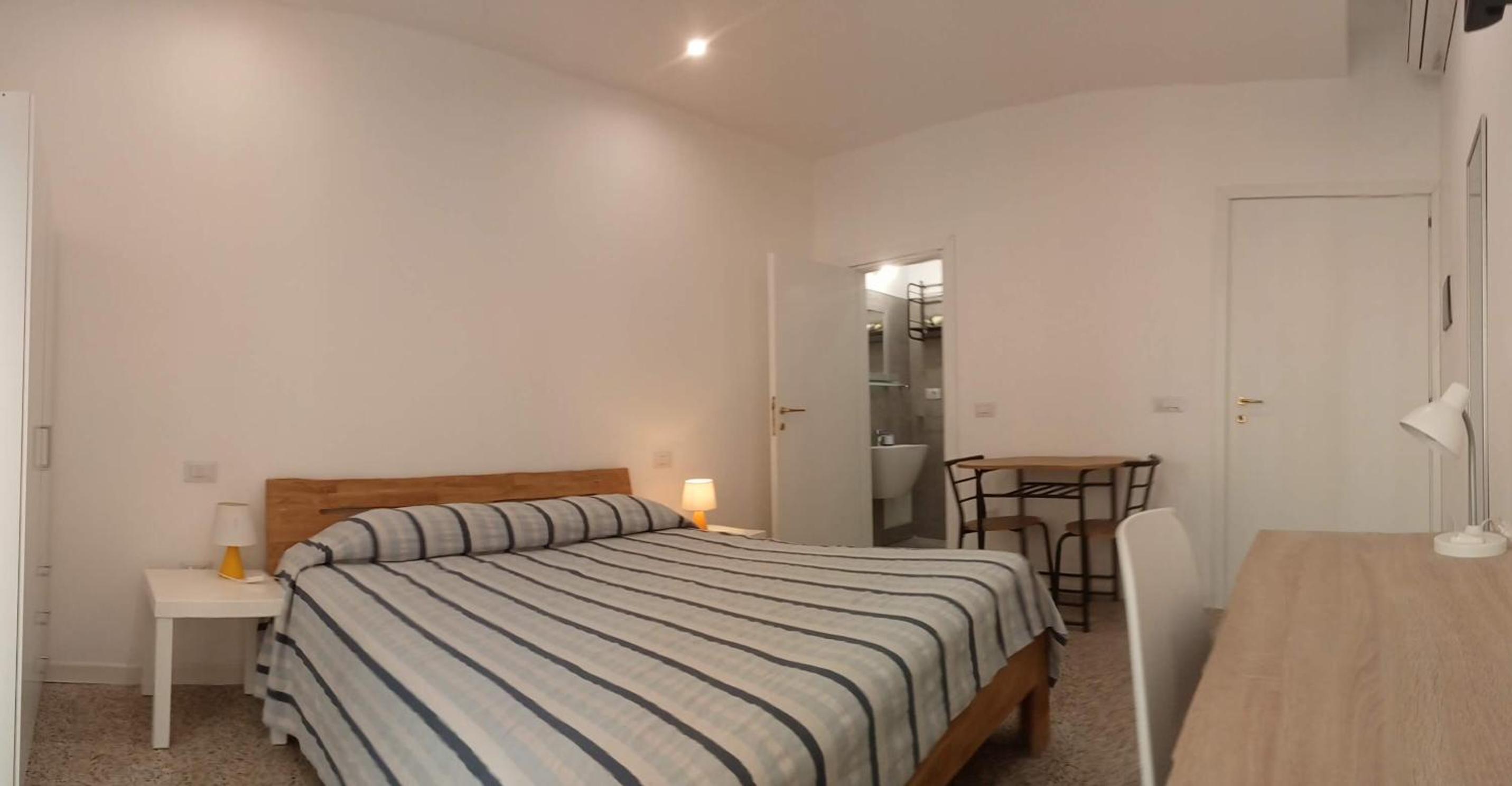 Double Room with Balcony photo 2