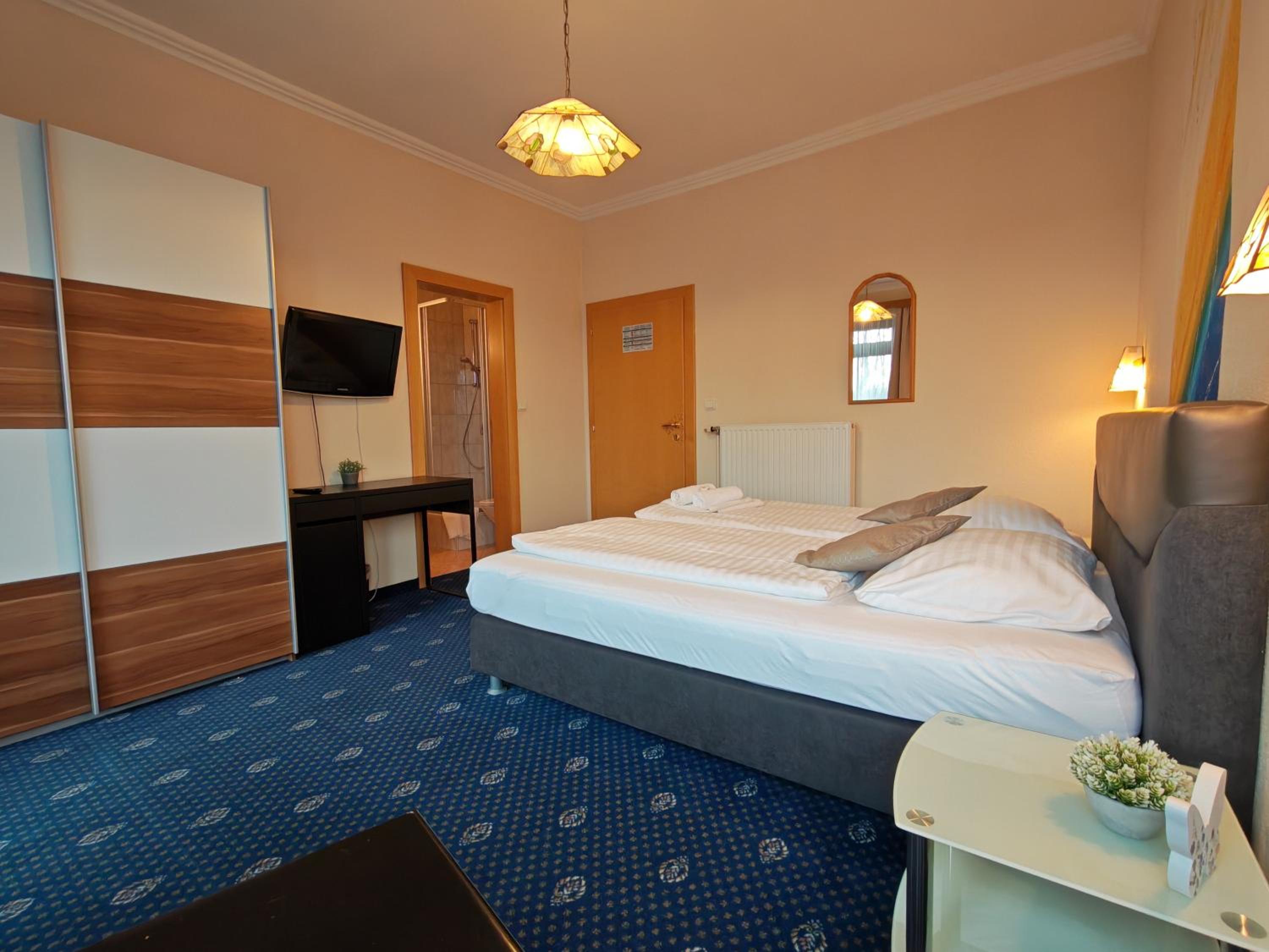 Double Room with Balcony photo 2