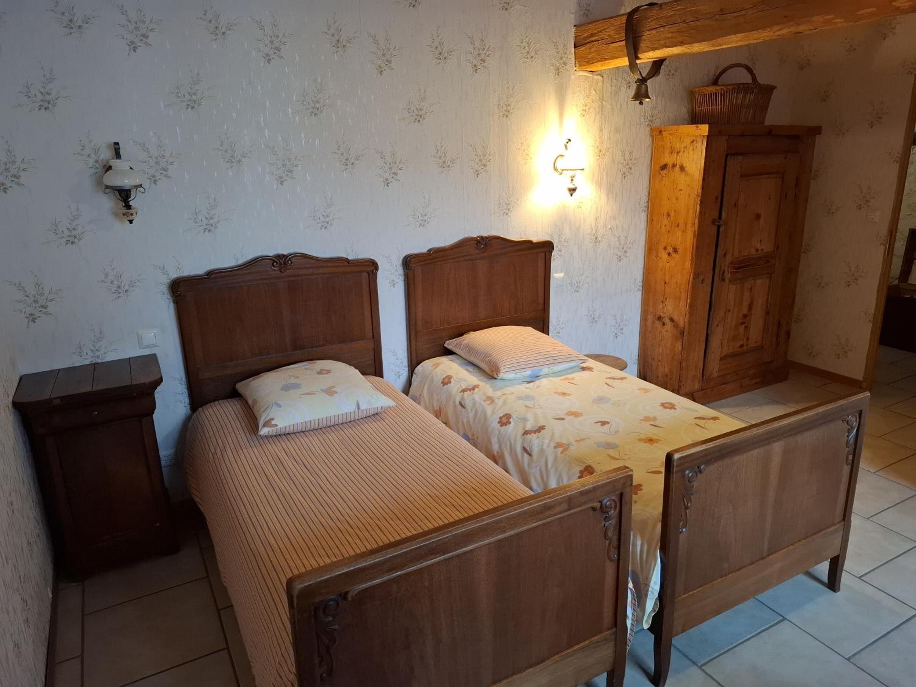 Double or Twin Room with Mountain View photo 1