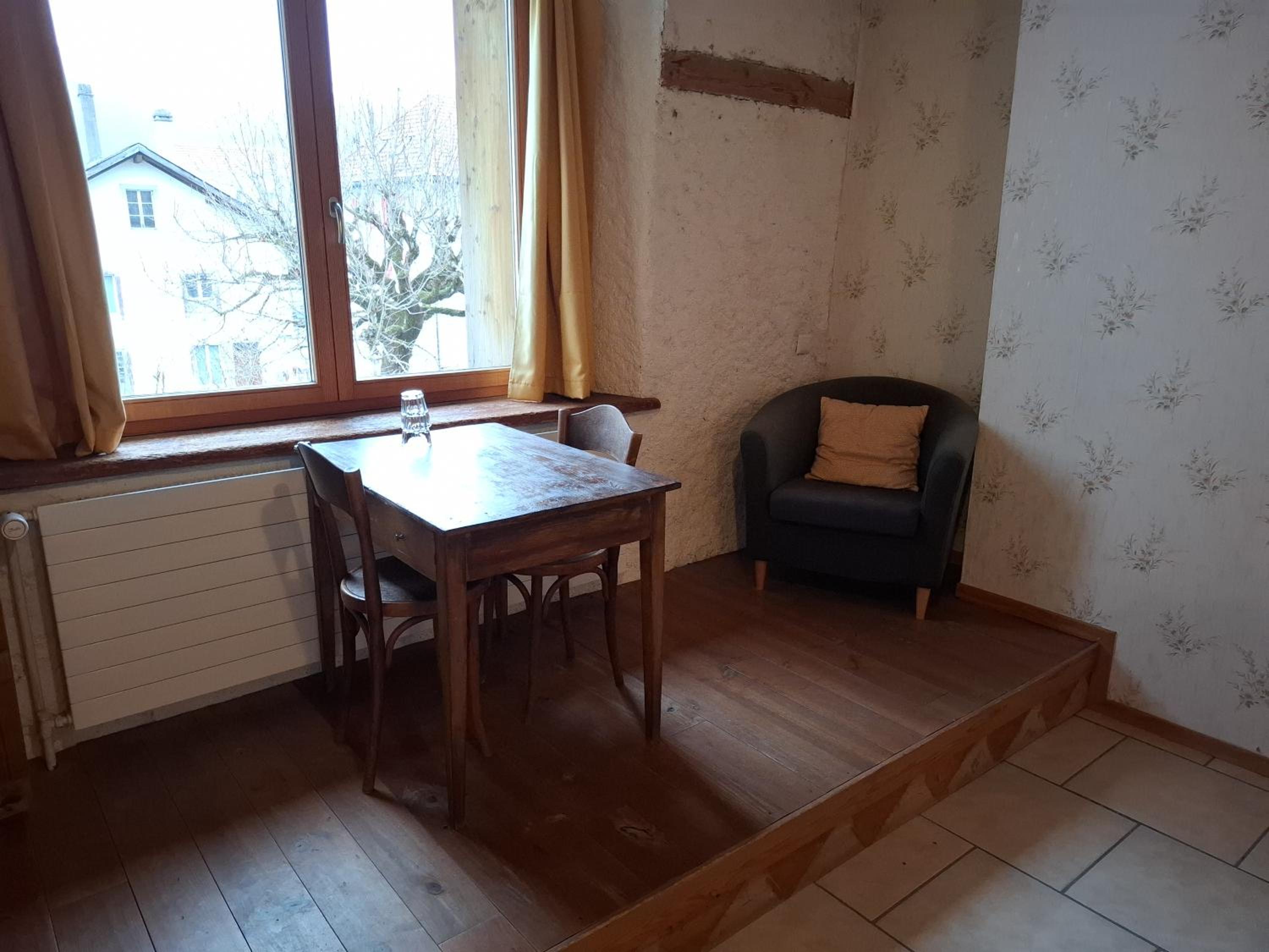 Double or Twin Room with Mountain View