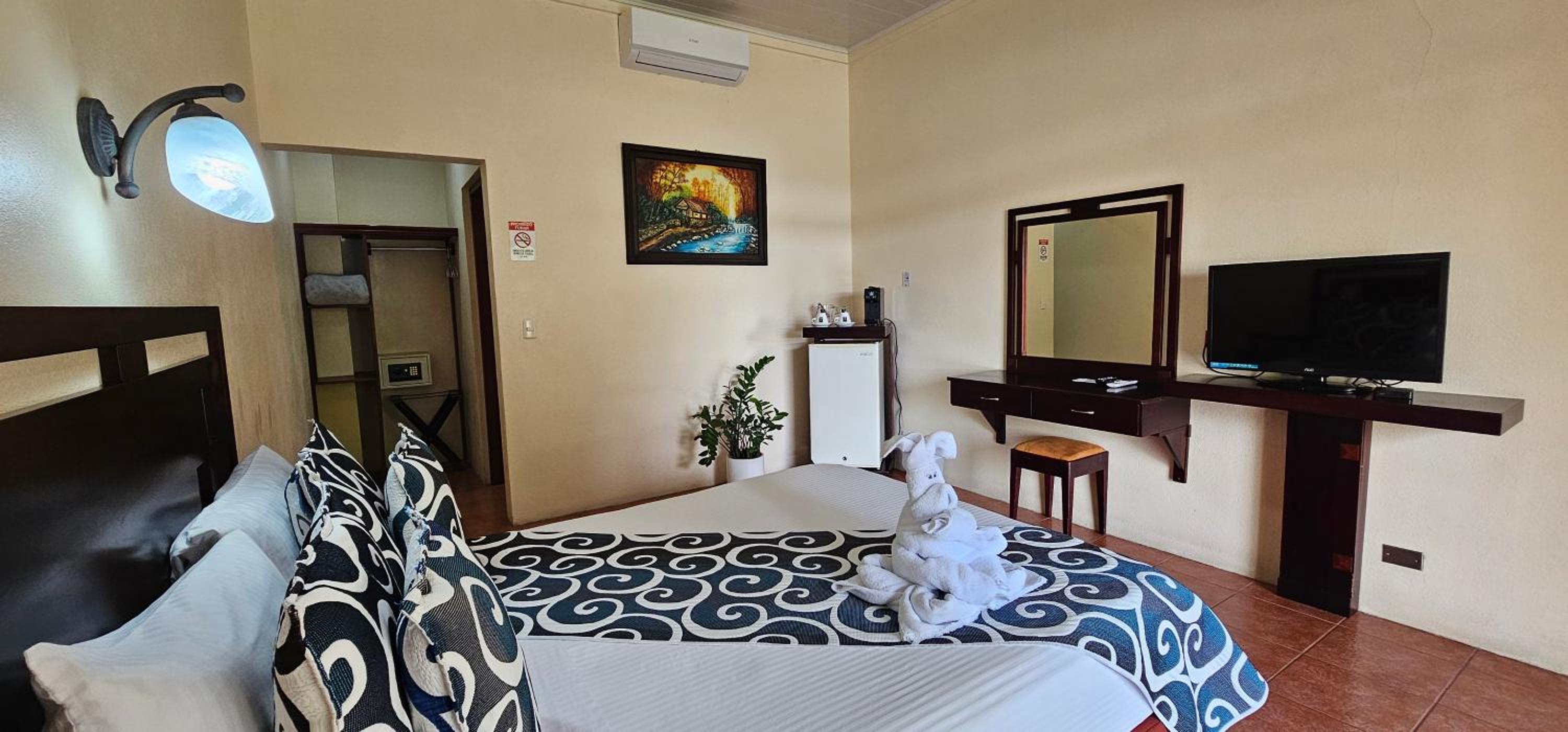 Superior Queen Room