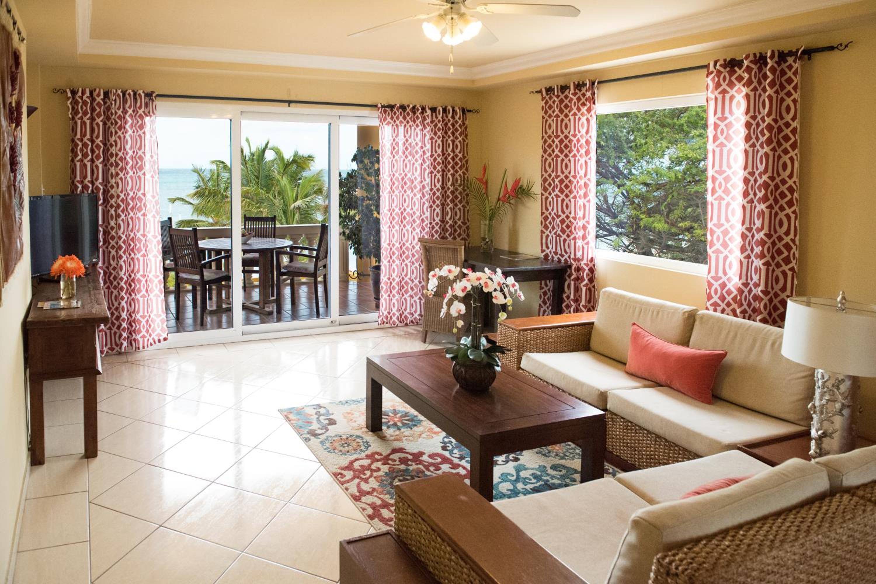 Superior One-Bedroom Apartment with Ocean View photo 1