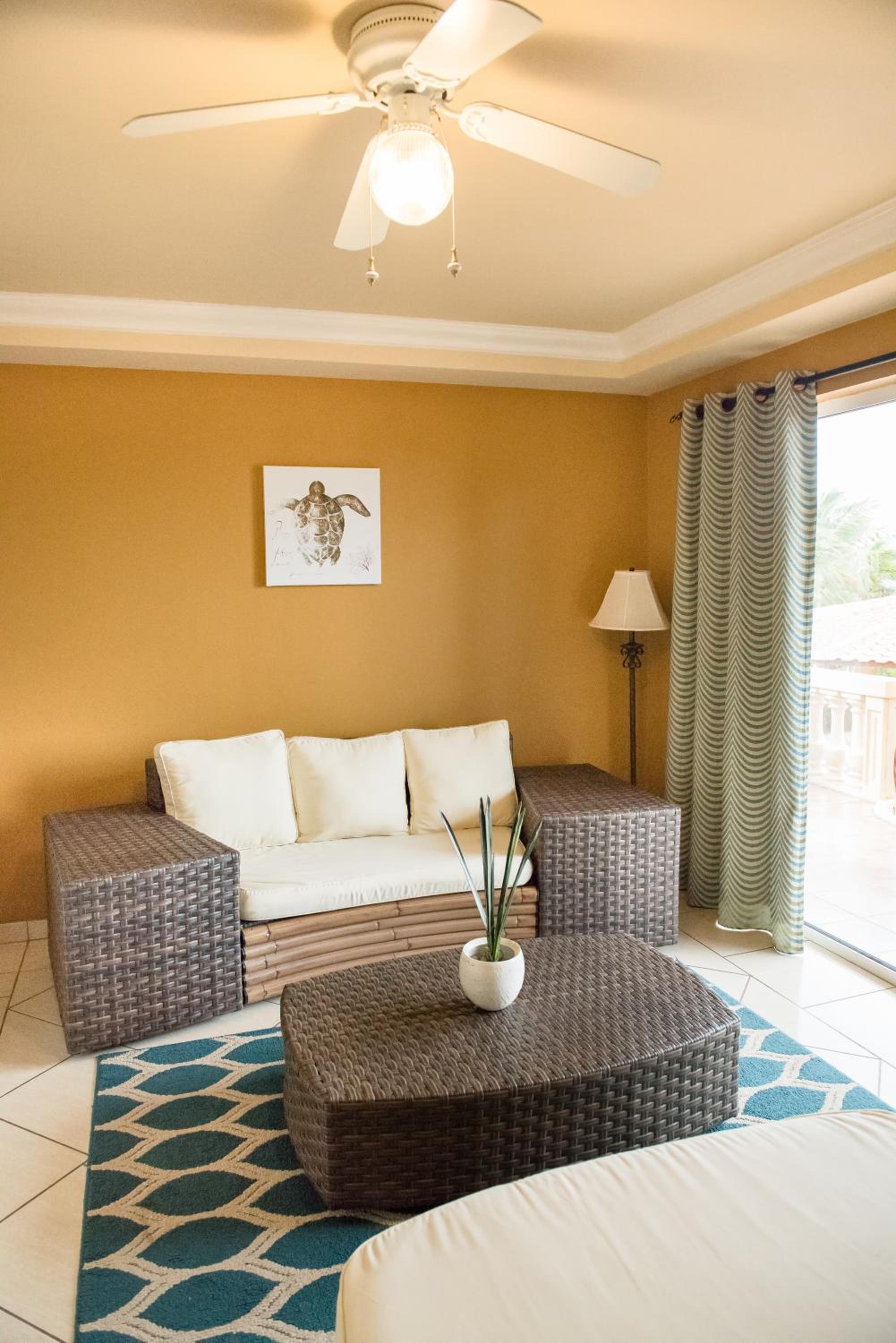 One-Bedroom Apartment with Ocean View photo 1