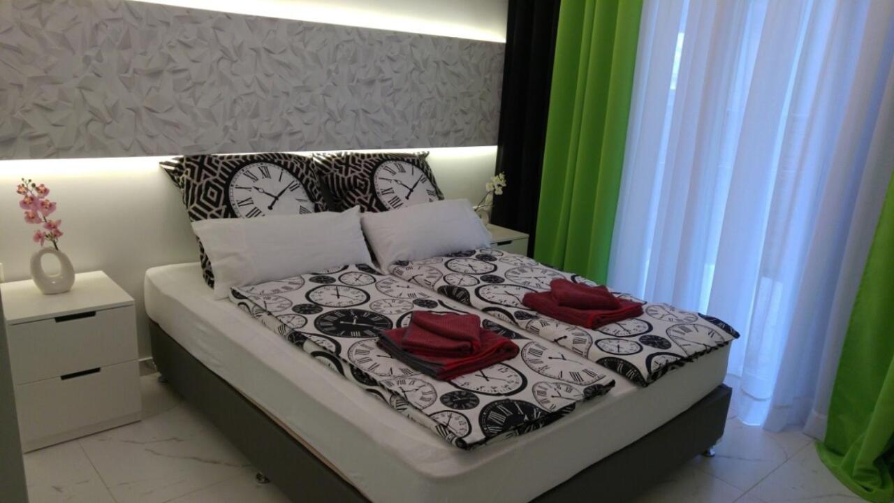 One-Bedroom Apartment - Photo 20