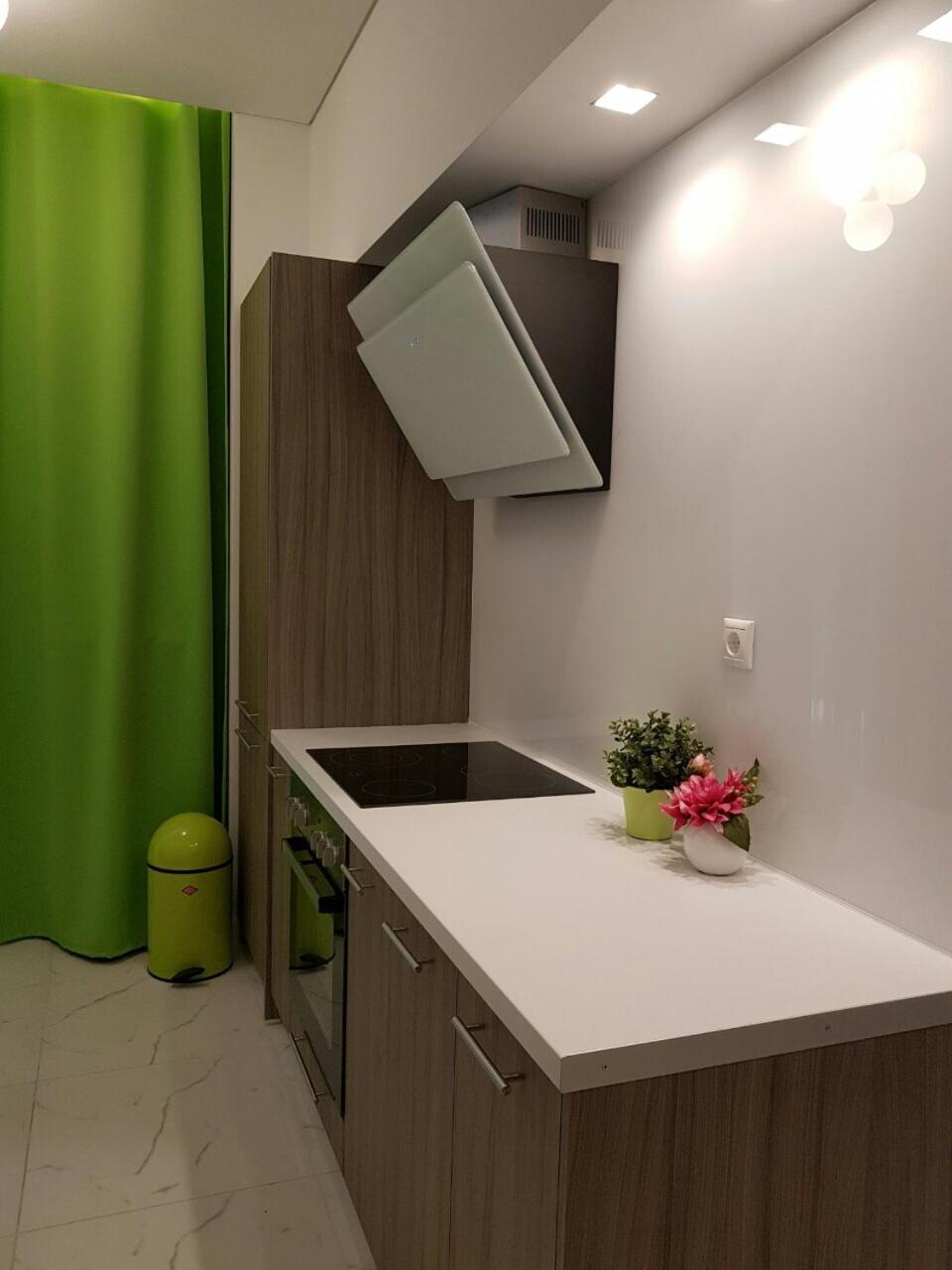 One-Bedroom Apartment - Photo 9