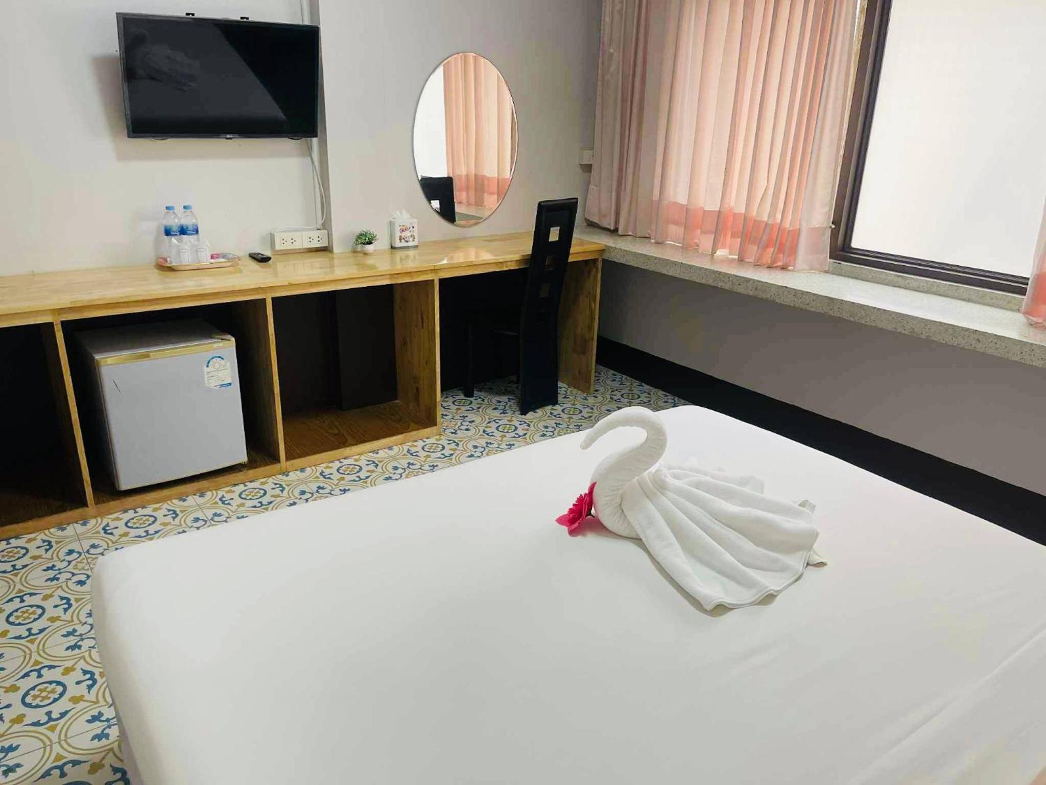 Budget Single Room photo 2