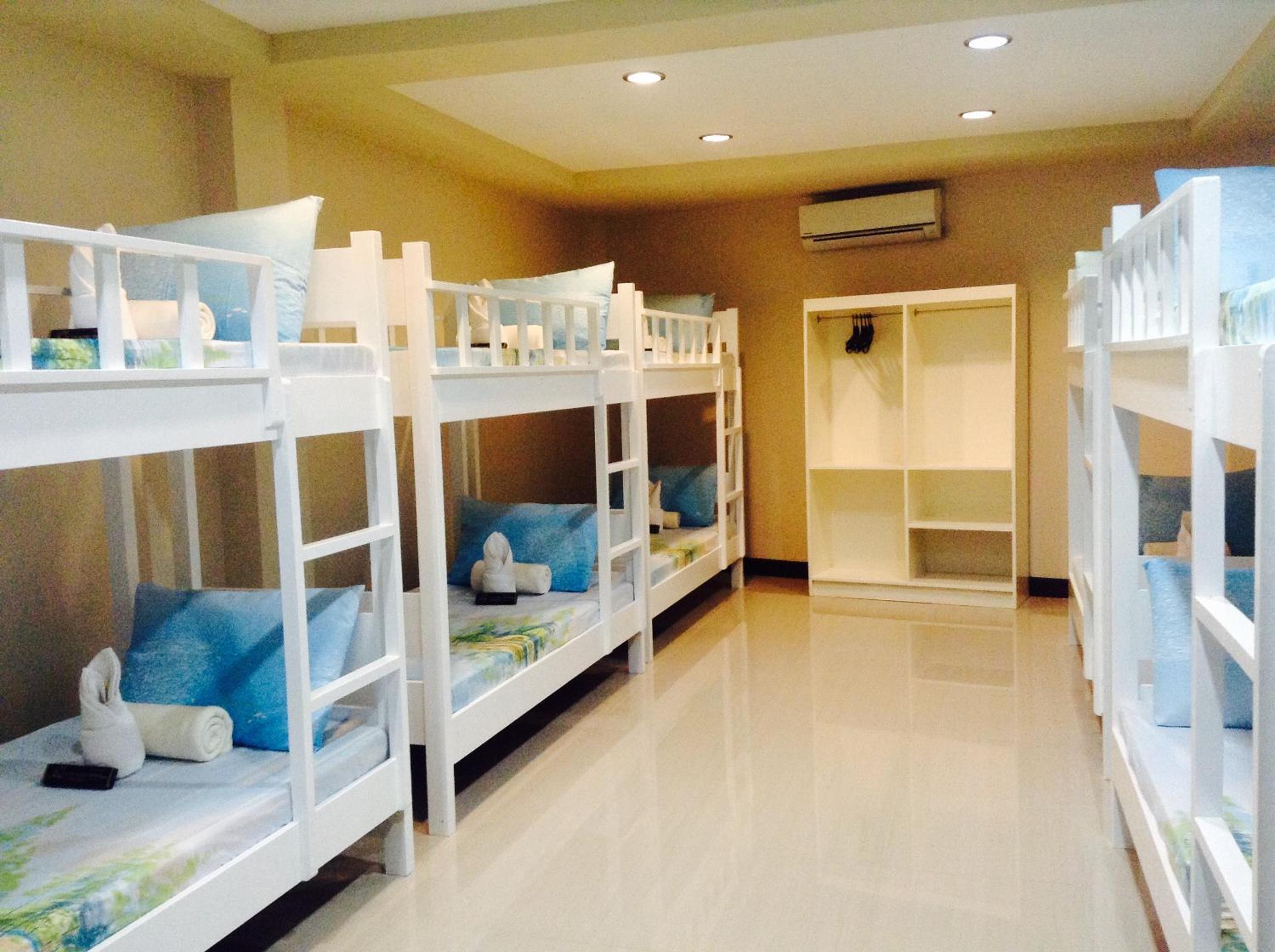 Dormitory Room photo 2