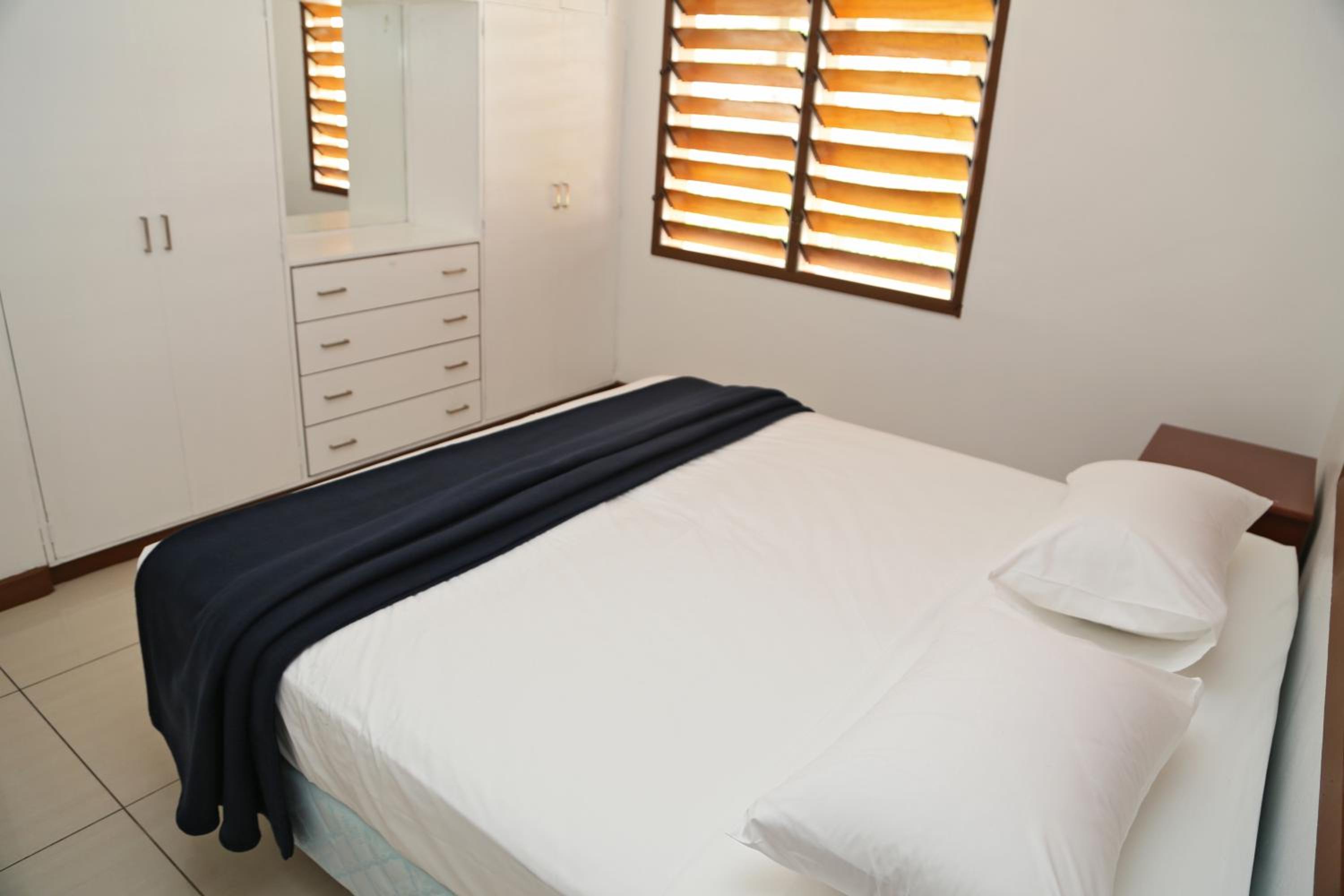Double Room with Shared Bathroom photo 2