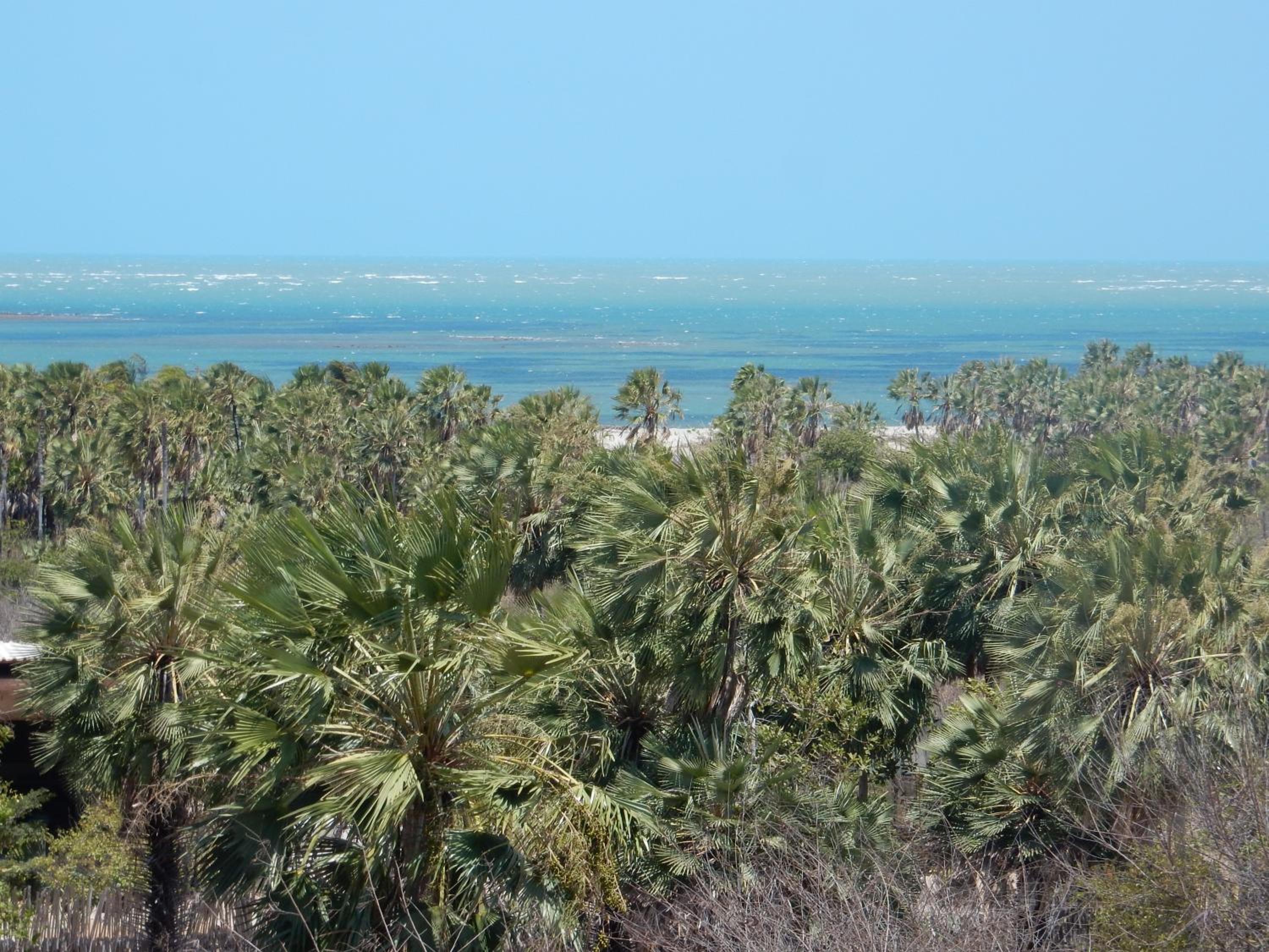 Double Room with Sea View - Photo 8